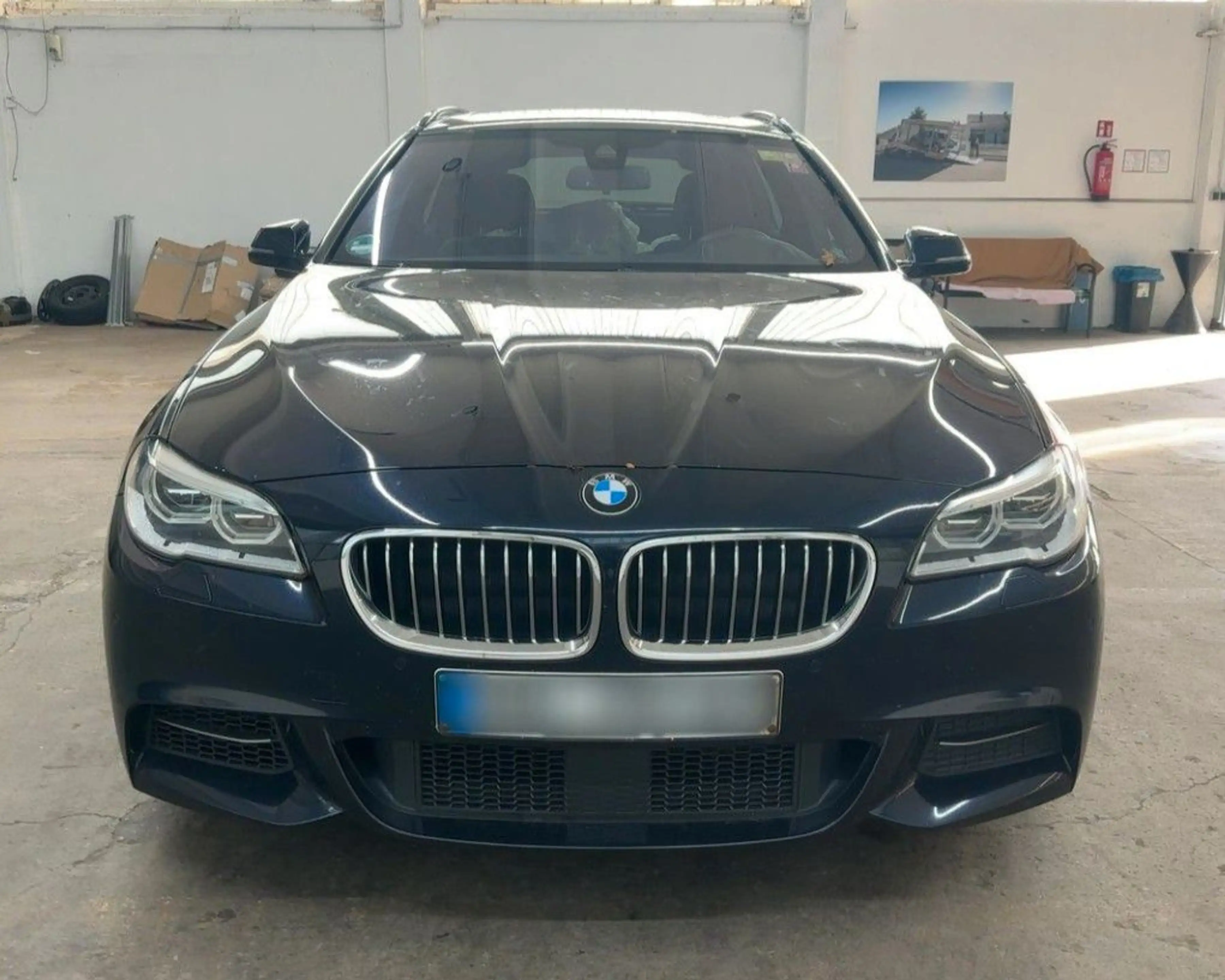 BMW 535 d xDrive Touring M Paket°LED°H&K°PANO°STHZ — photo 2