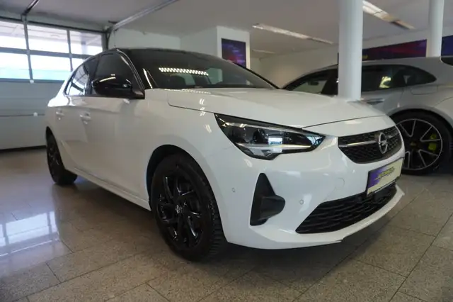 Opel Corsa view 3