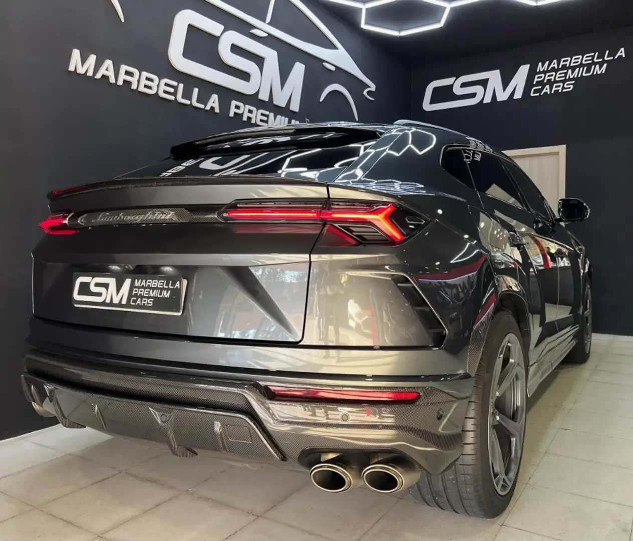 Lamborghini Urus 4.0 V8 Aut. Сірий - 2