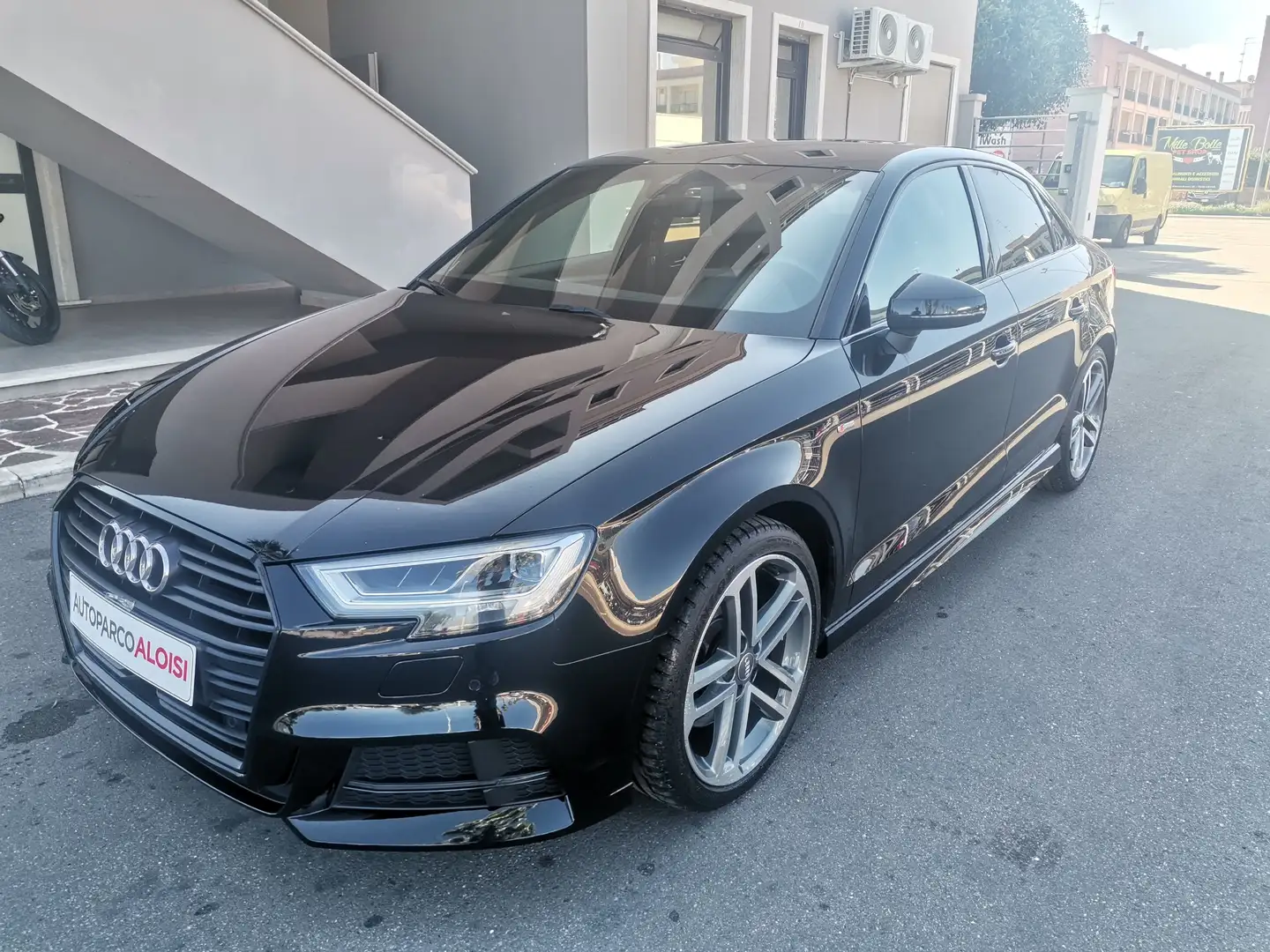 Audi A3 Sedan 35 2.0 tdi Sport 150cv s-tronic Noir - 1