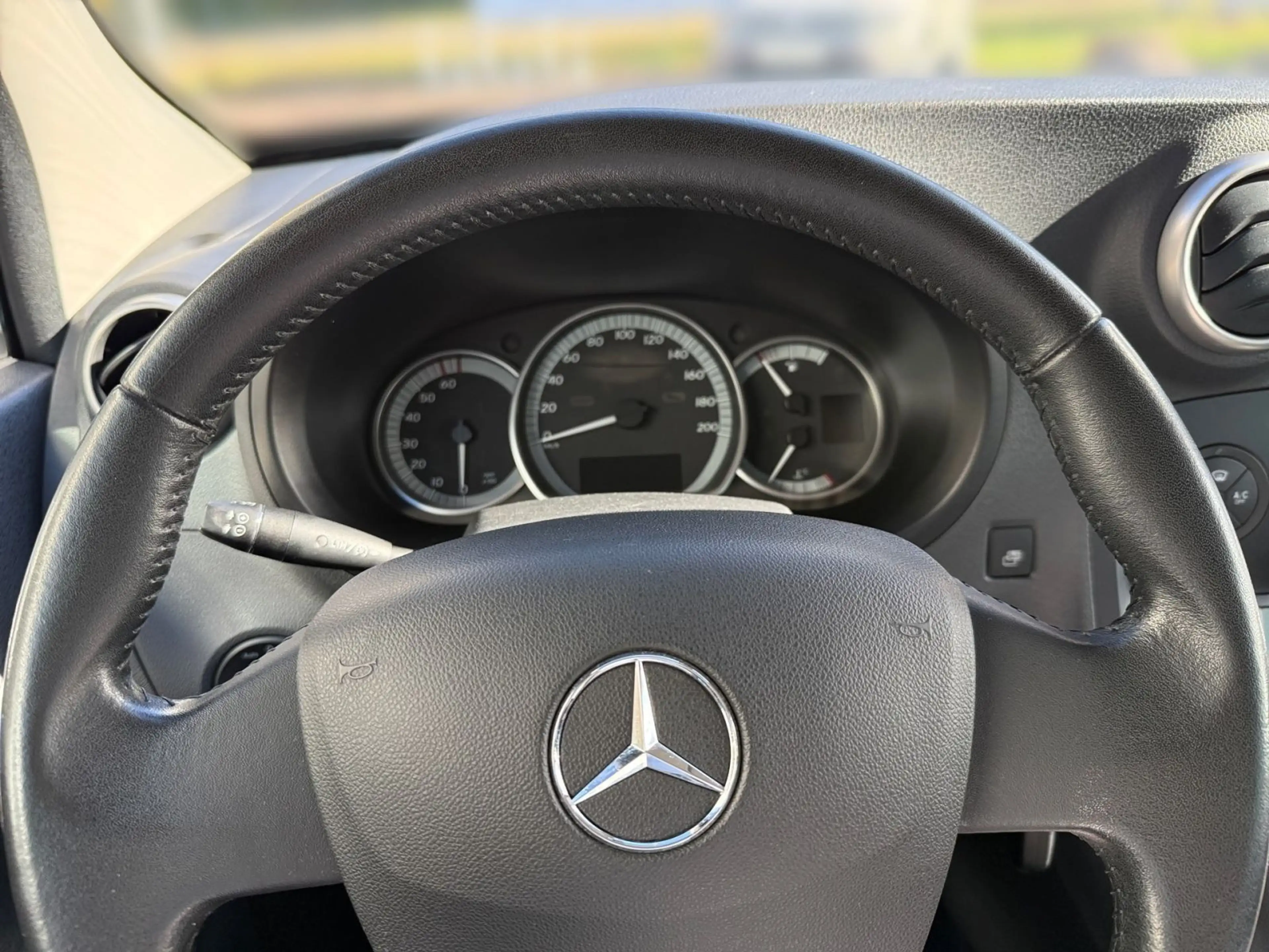 Mercedes-Benz Citan Kombi Automatik 112 lang / Ganzjahresreife — photo 13