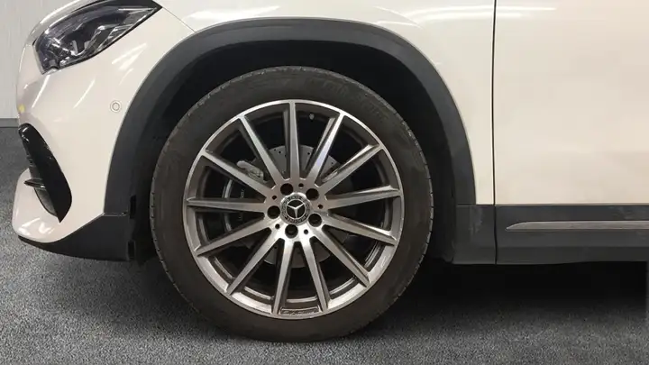 Mercedes-Benz GLA 2022, foto 5