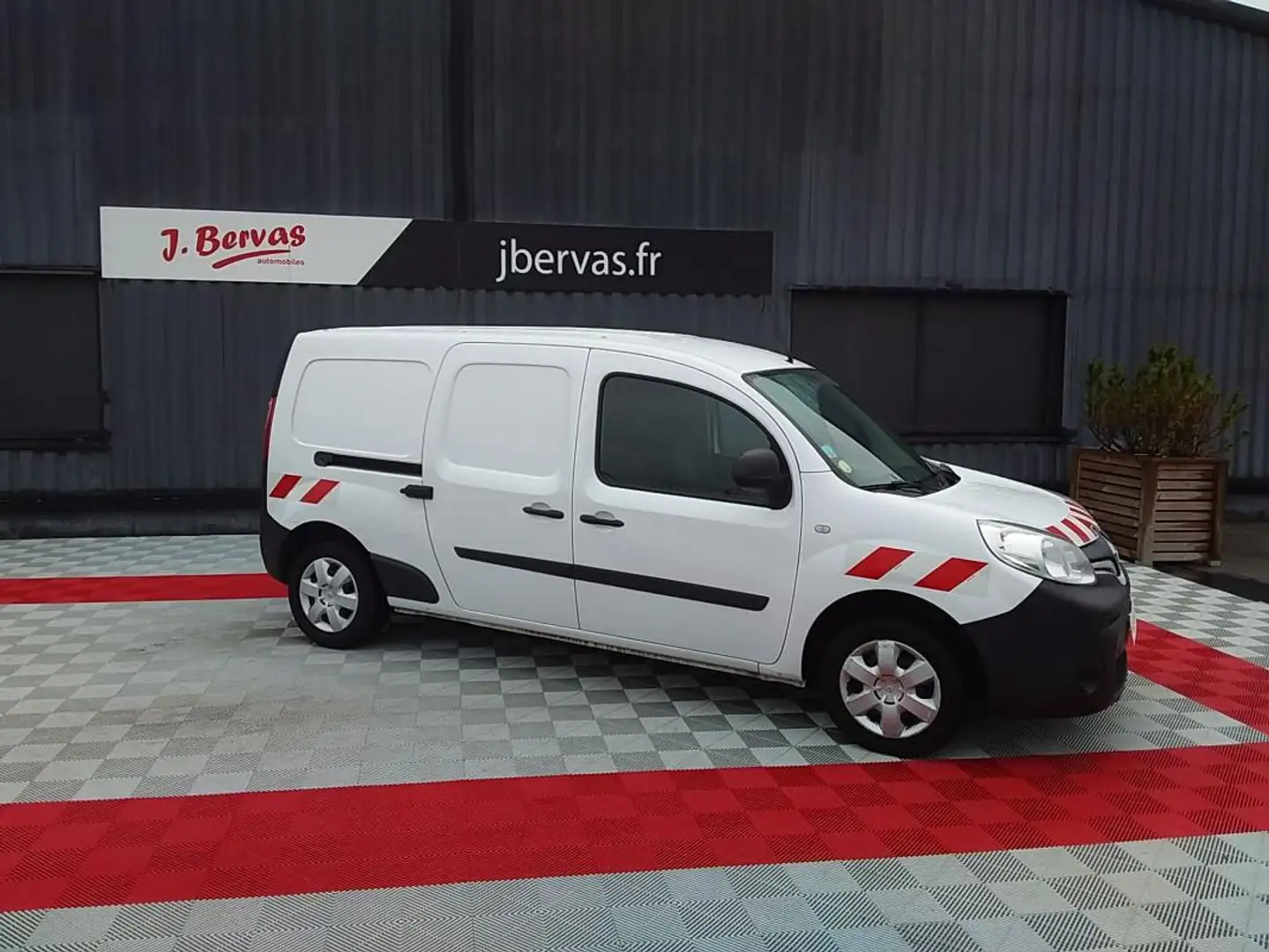 Renault GRAND VOLUME MAXI 1.5 DCI 90 ENERGY E6 EXTRA R-LIN Blanco - 2