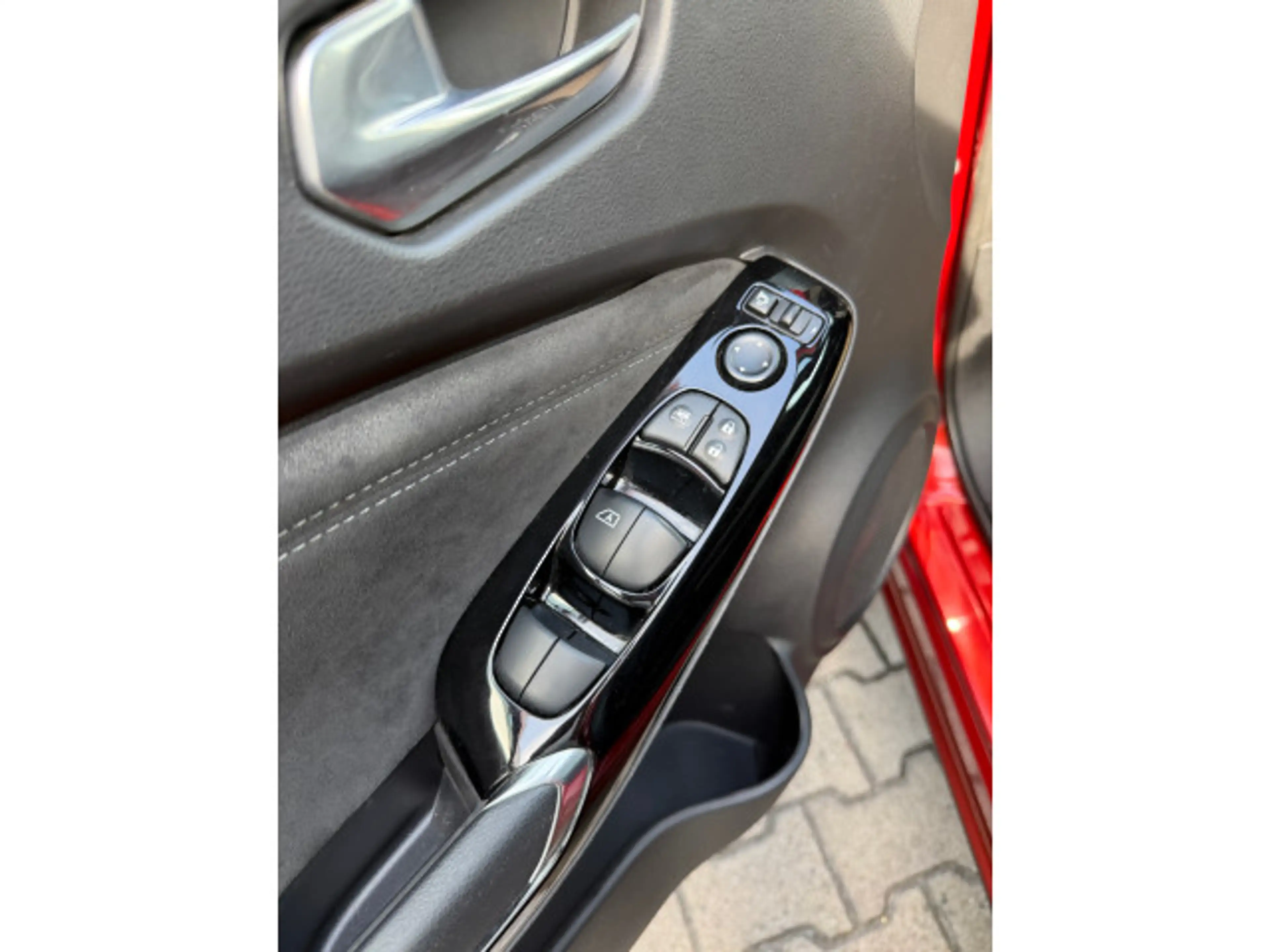 Nissan Juke 1,0 DIG-T N-Design, Navi, Klima, Bose, Kame — photo 3
