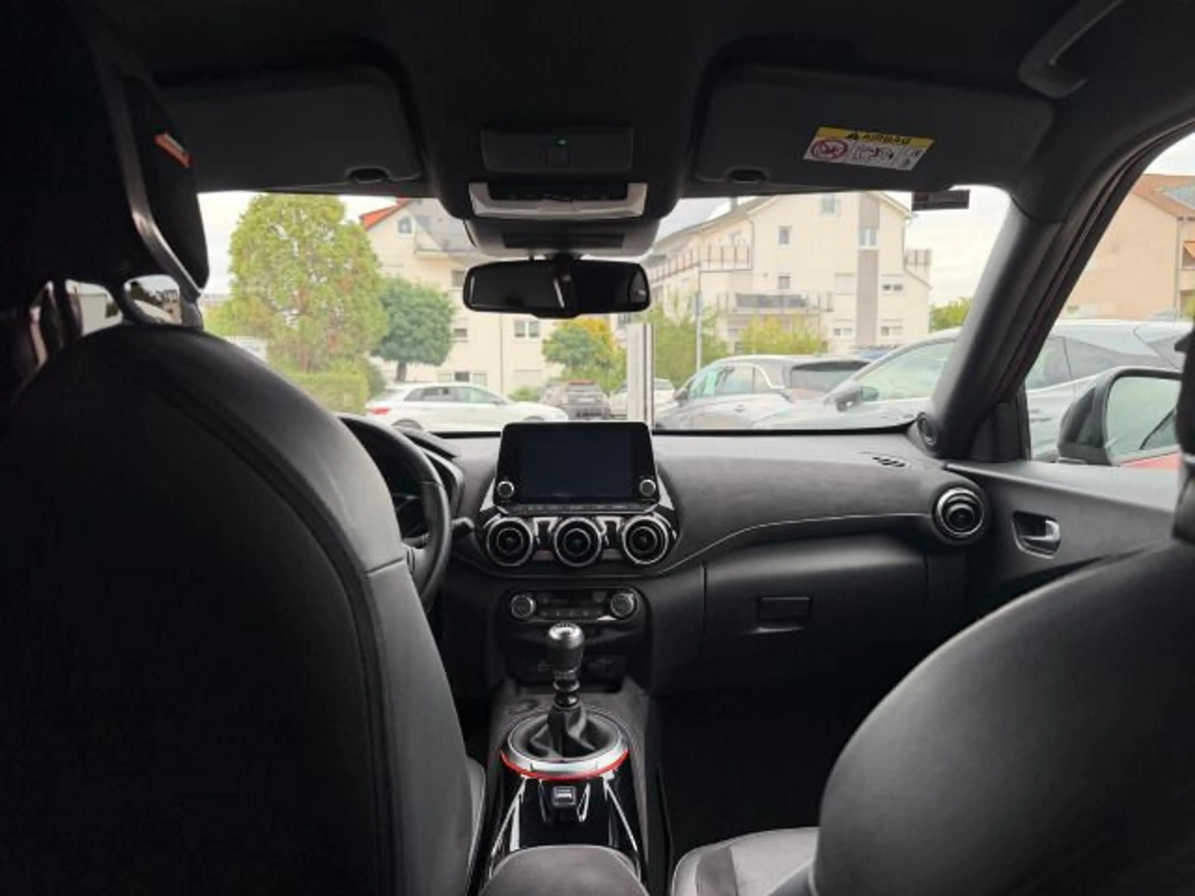 Nissan Juke 1,0 DIG-T N-Design, Navi, Klima, Bose, Kame — photo 11