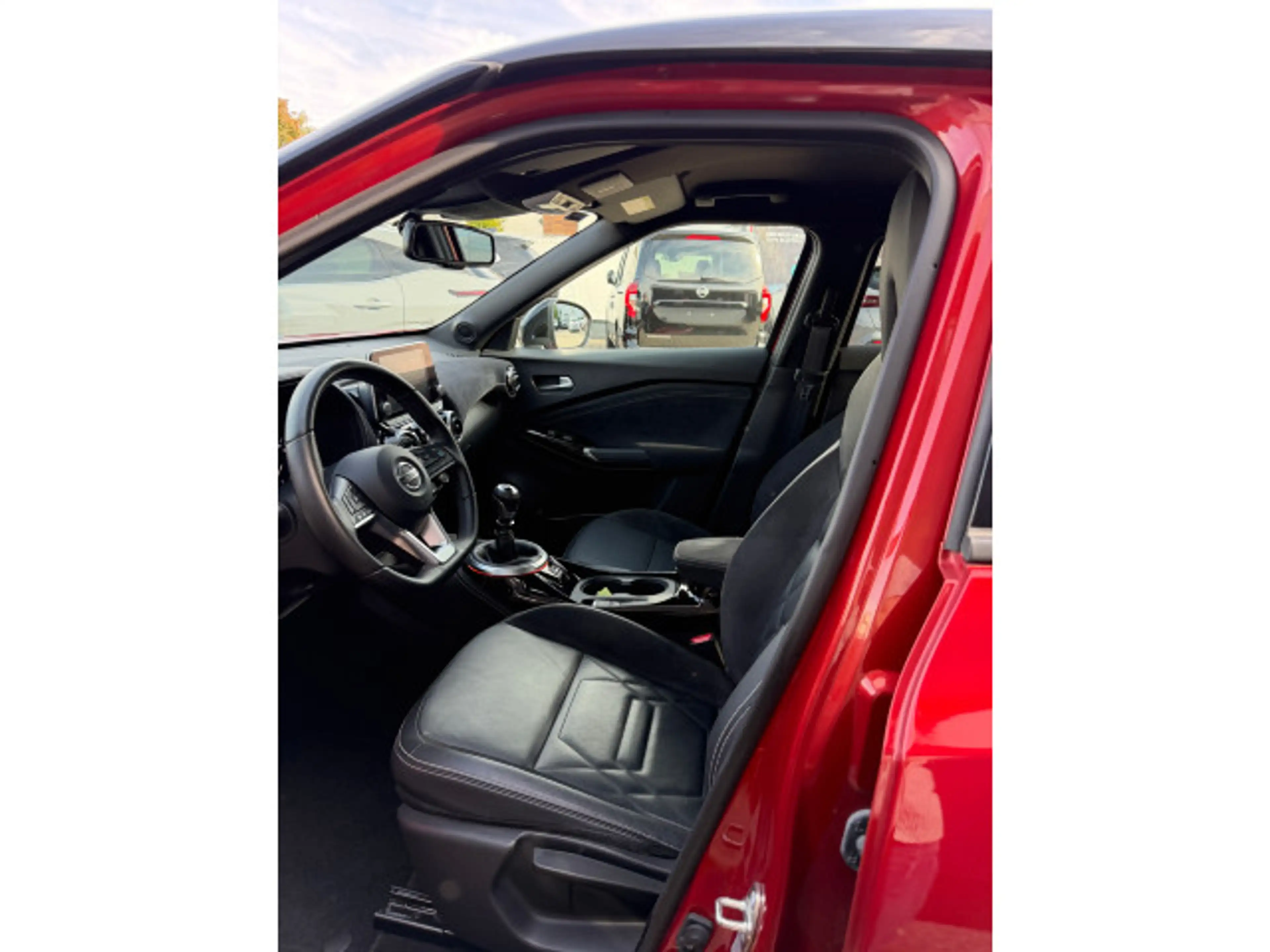 Nissan Juke 1,0 DIG-T N-Design, Navi, Klima, Bose, Kame — photo 4