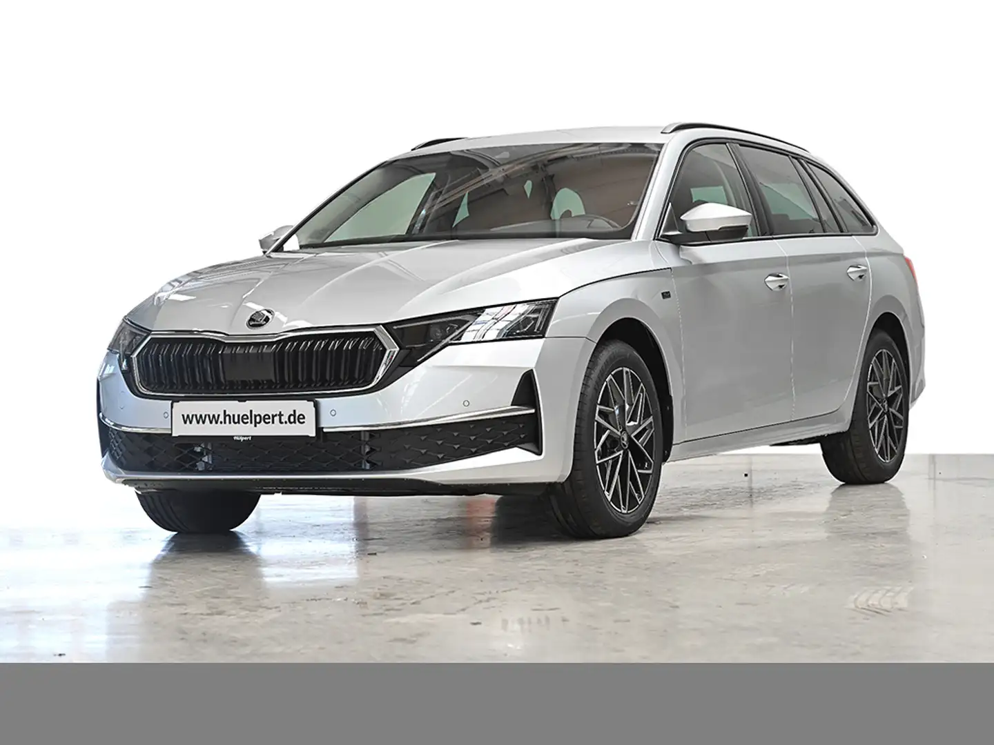Skoda Octavia Combi 2.0TDI DSG Tour AHK ACC PDC NAV RFK Silber - 2