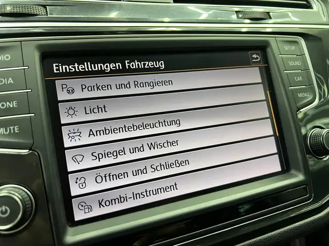 Volkswagen Tiguan view 26