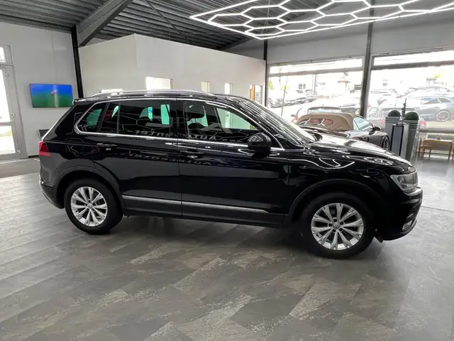 Volkswagen Tiguan view 10