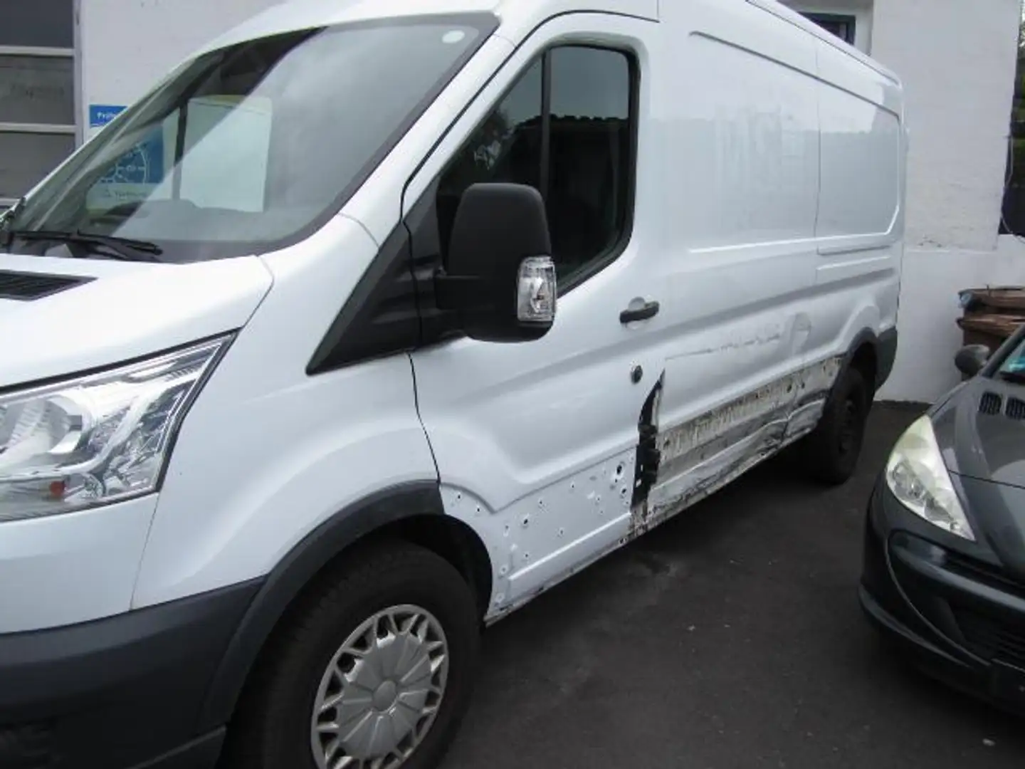 Ford Transit Kasten 350 L3 H2  2,0 TDCI Trend Weiß - 2