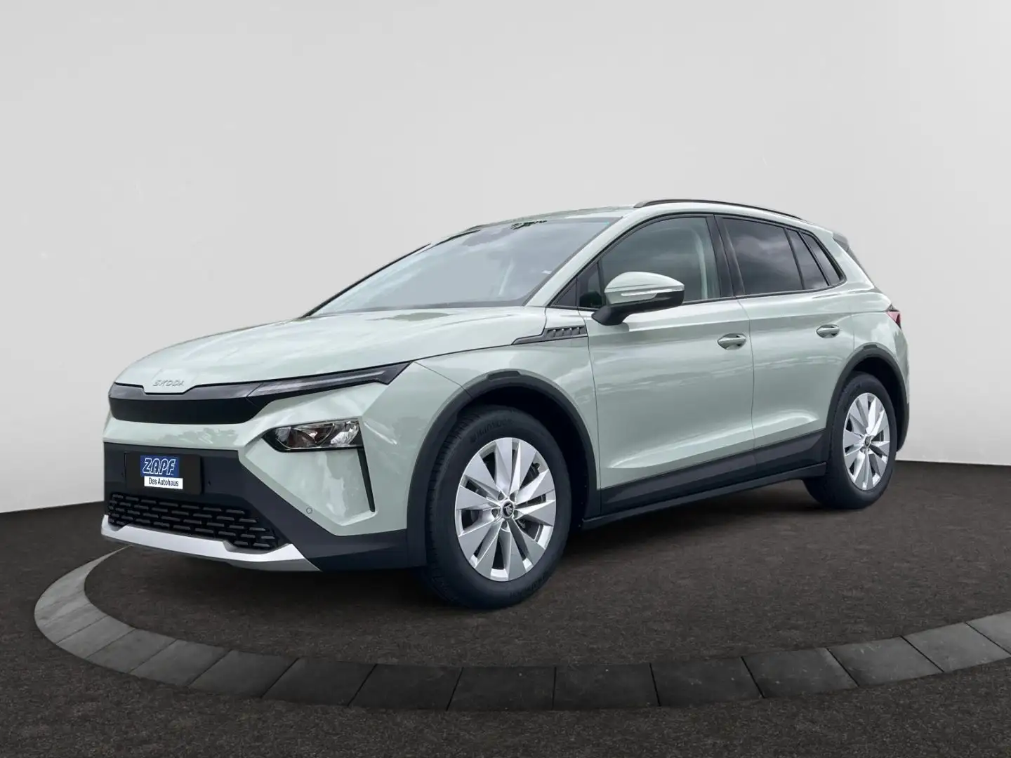 Skoda Elroq 50 Tour 55kWh inkl.CleverPak,AHK,19''LM,uv Groen - 1