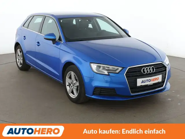 Audi A3 view 8