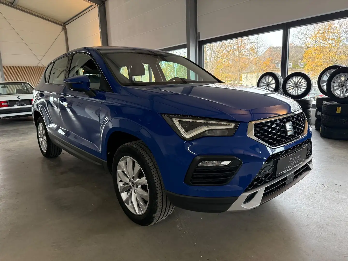 SEAT Ateca 2.0 TDI Style LED/ACC/PDC/SHZ/Navi Blau - 2