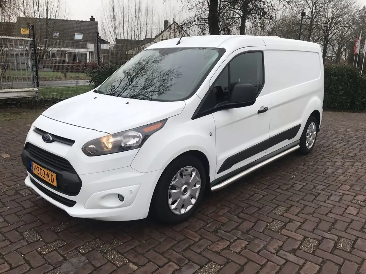Ford Transit Connect Weiß - 1