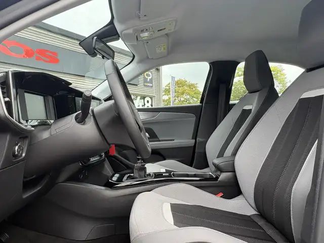 Opel Mokka view 4