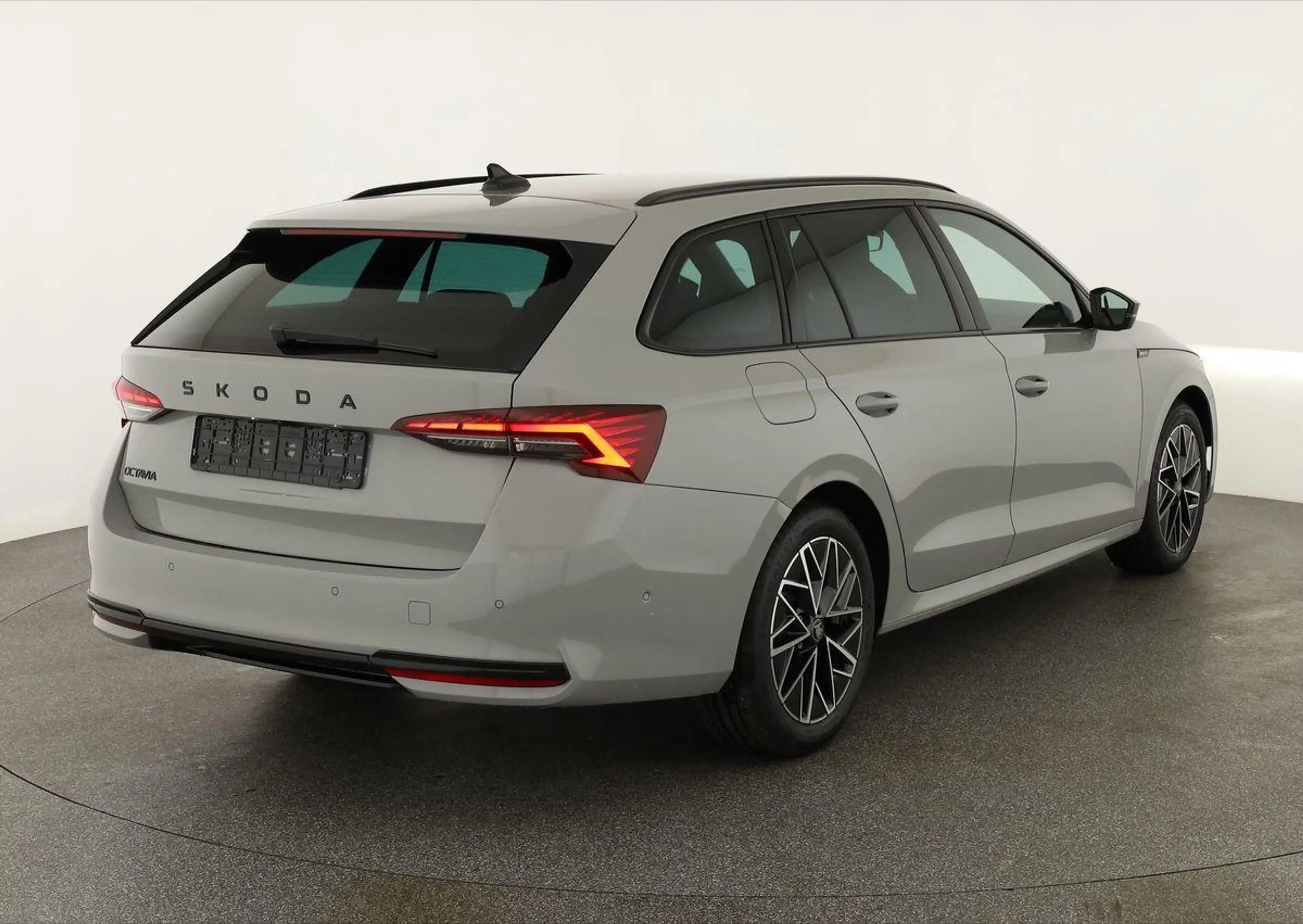 Skoda Octavia Combi 2.0 TDI 110 kW Sportline DSG Sportline, A... — photo 2