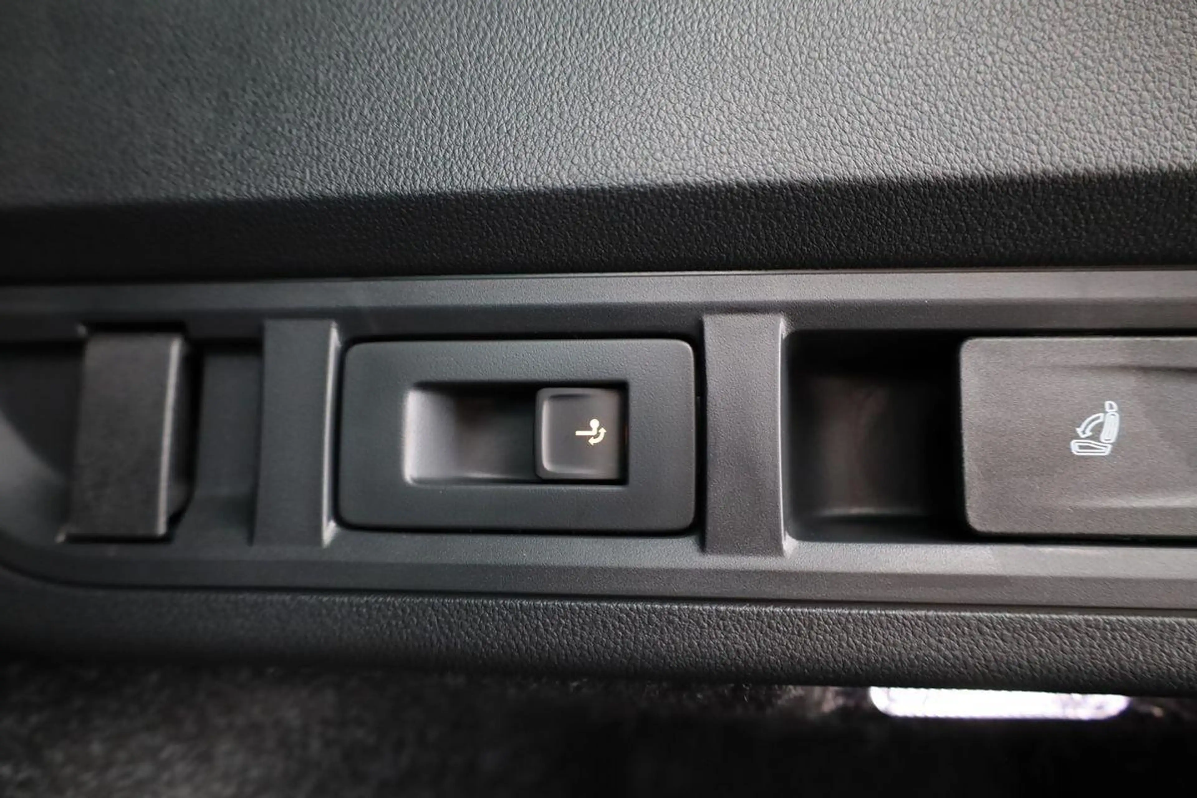 Skoda Octavia Combi 2.0 TDI 110 kW Sportline DSG Sportline, A... — photo 13