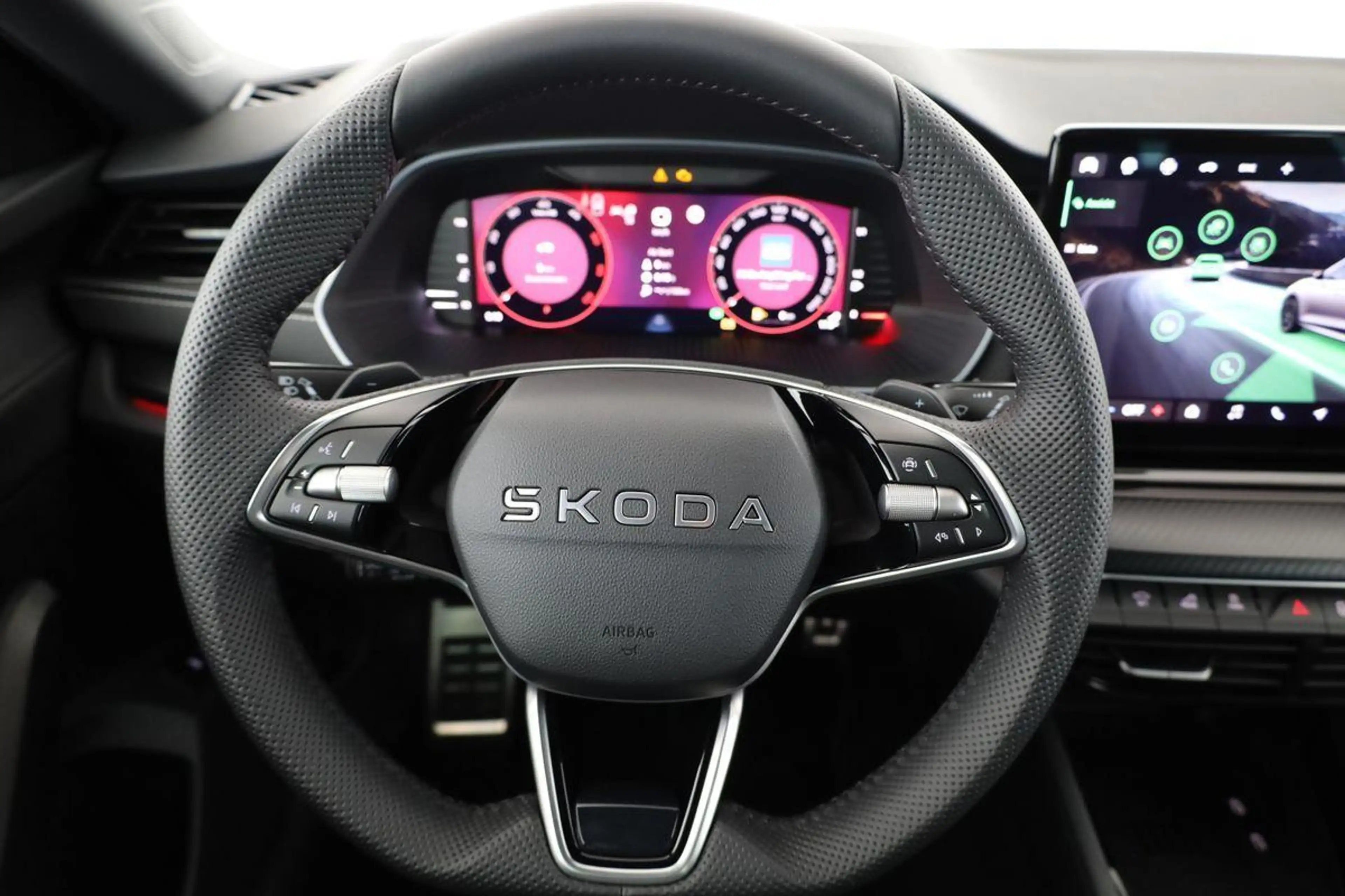 Skoda Octavia Combi 2.0 TDI 110 kW Sportline DSG Sportline, A... — photo 5