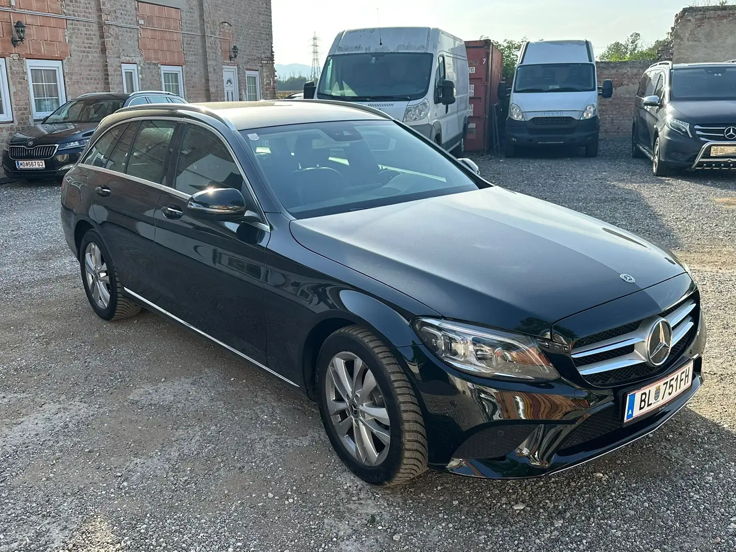 Mercedes-Benz C 220 C 220 d T 4MATIC Aut. Schwarz - 1