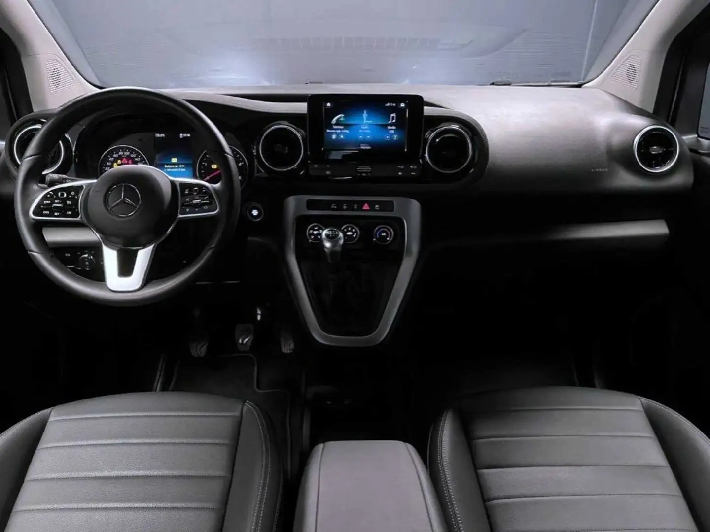 Mercedes-Benz T 160 d Premium Argent - 1