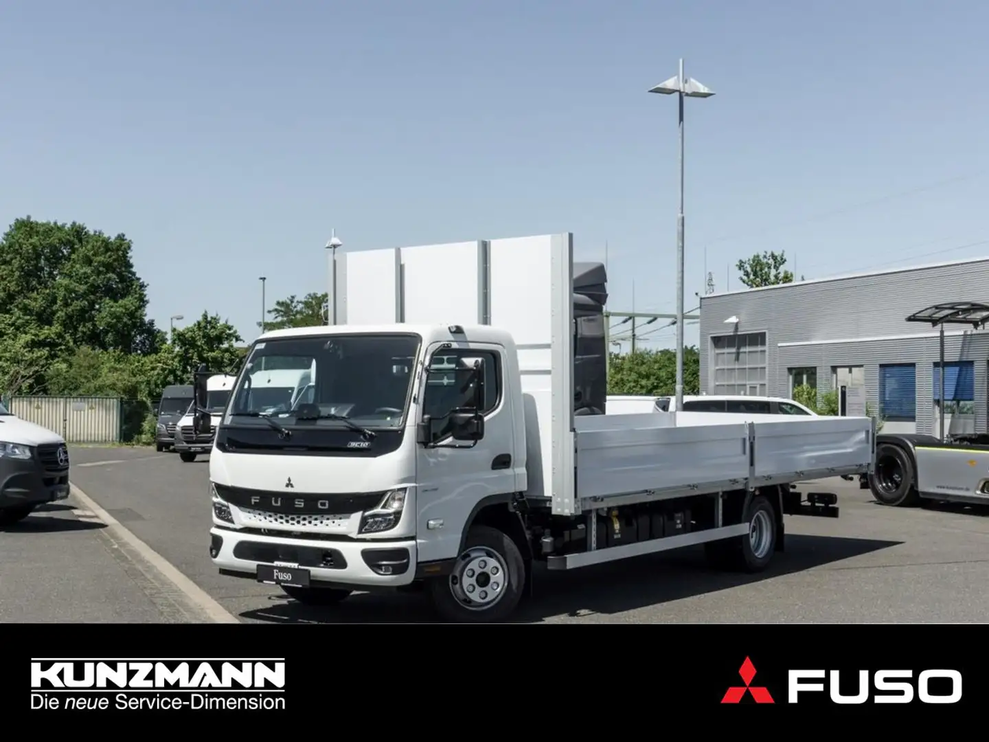 Fuso Canter 9C18 AMT Gerüstbaupritsche zGG 7,49t Weiß - 1