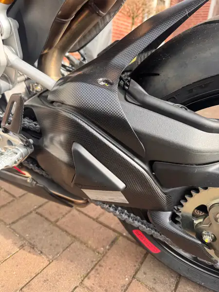 Ducati Panigale V2 - foto 3