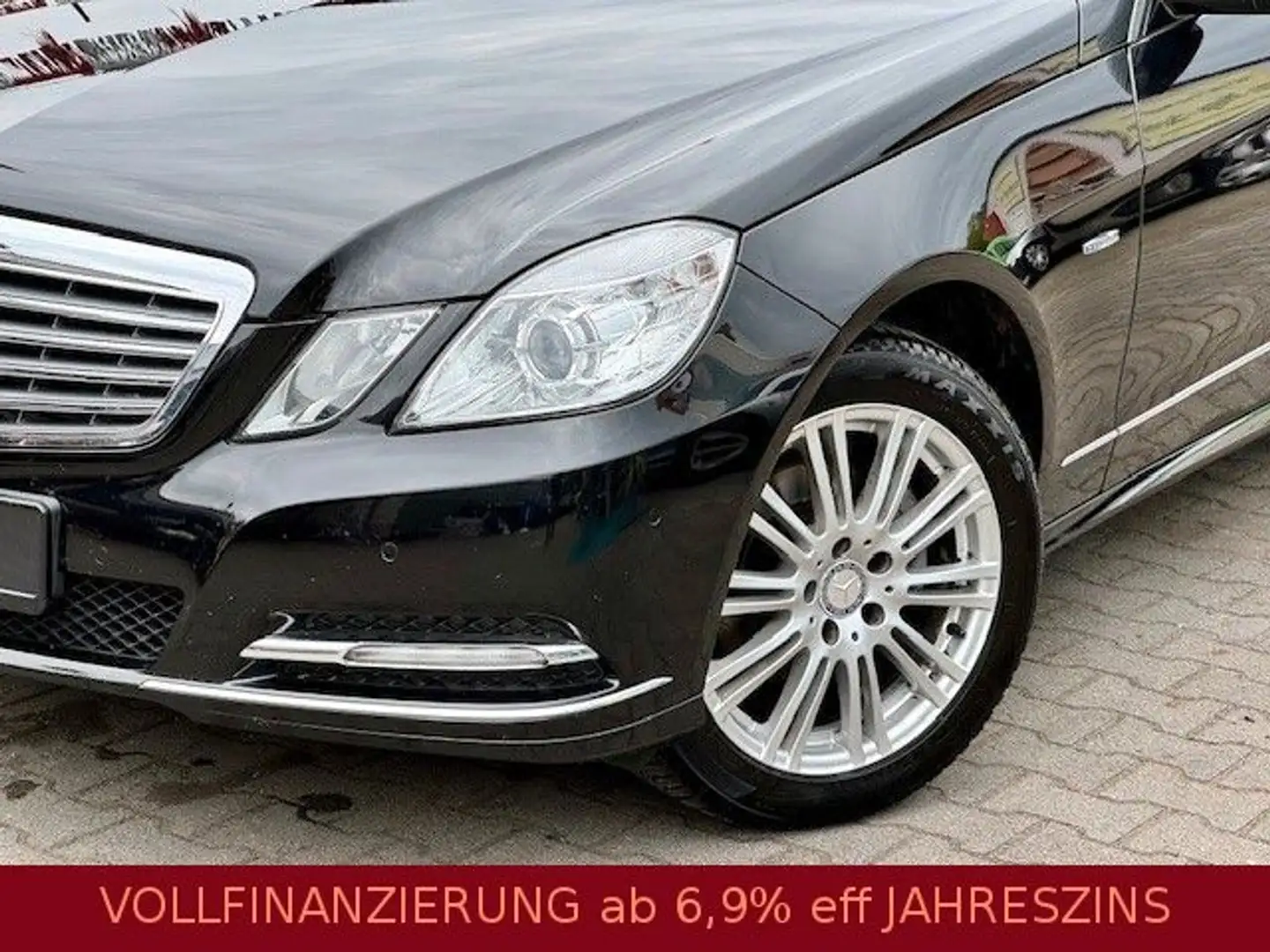 Mercedes-Benz E 200 NGT BlueEfficiency-NAVI-LEDER-PDC-TEMP- Black - 2