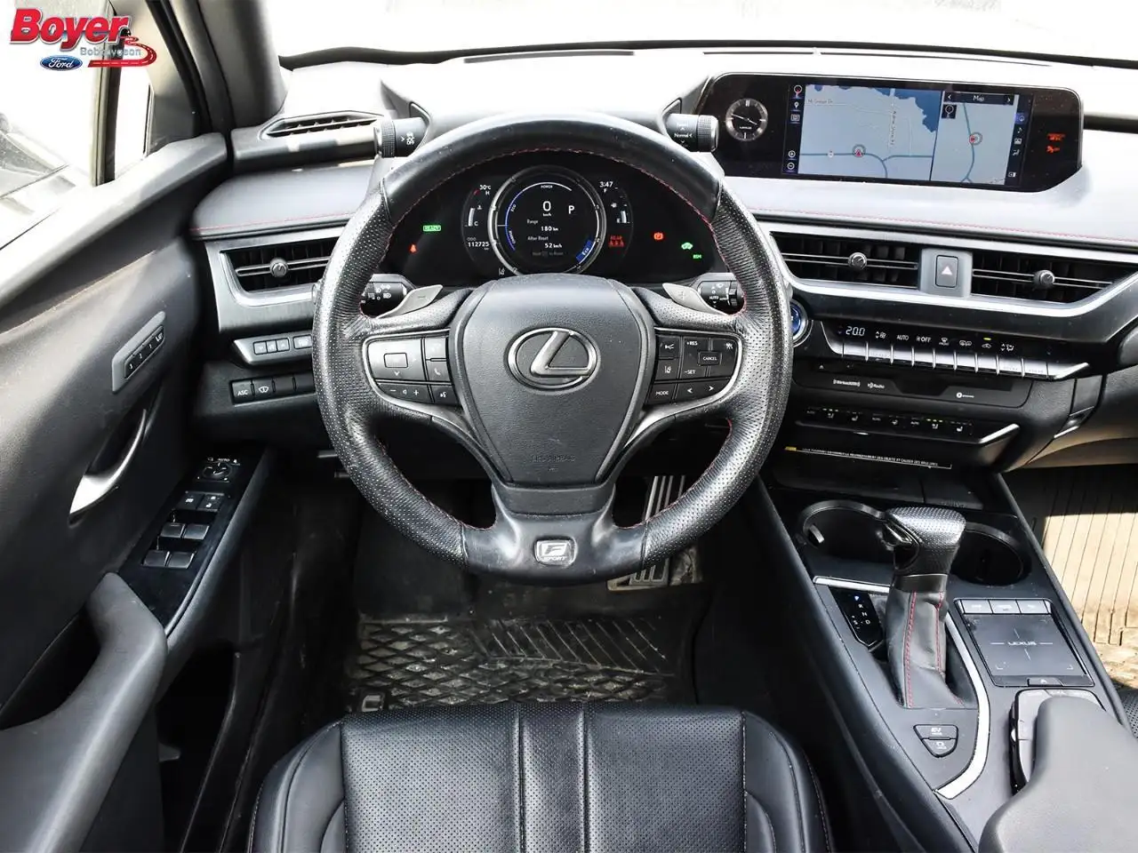 Lexus UX снимка Lexus UX