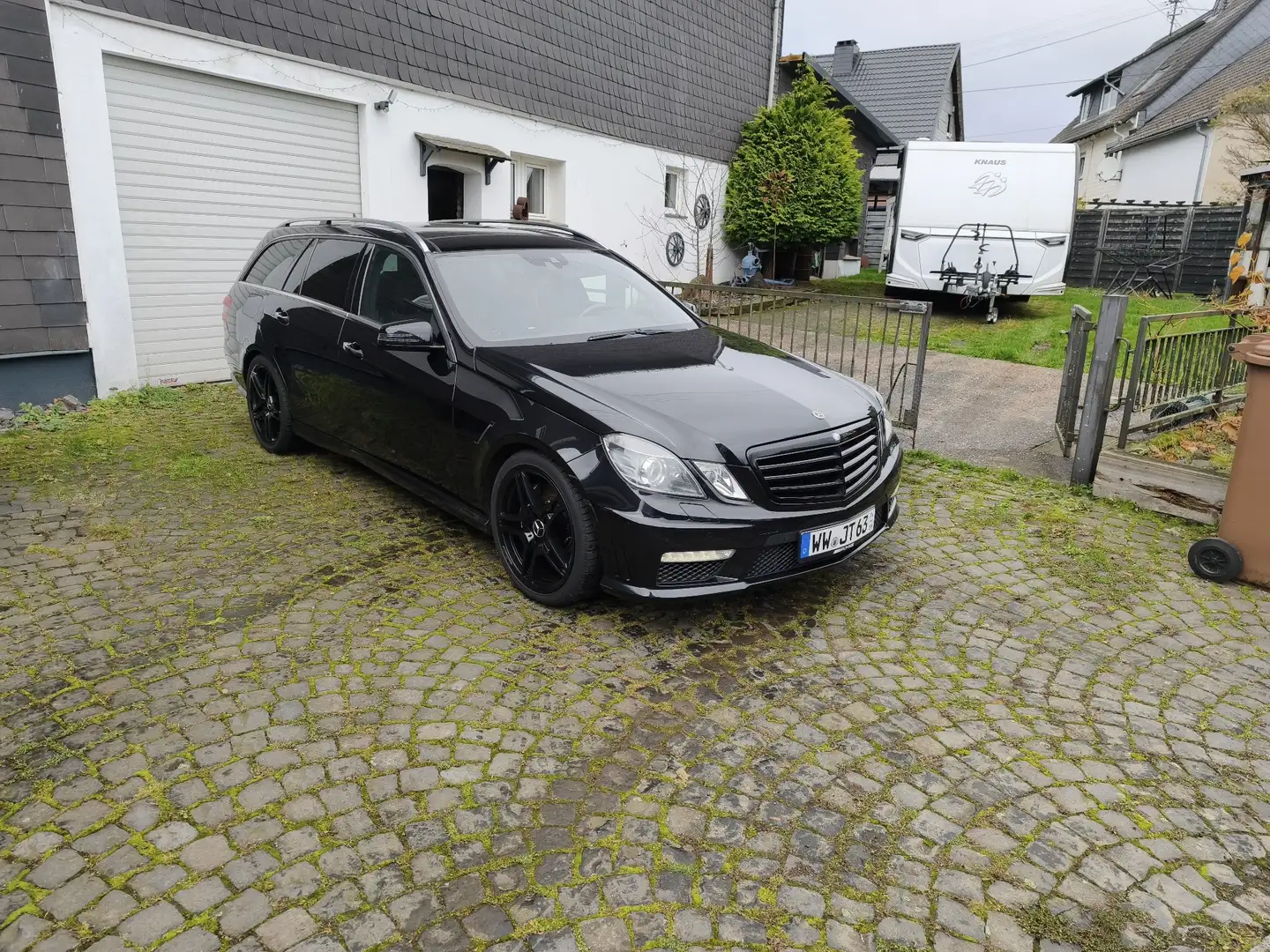 Mercedes-Benz E 63 AMG T Speedshift 7G-MCT - 1