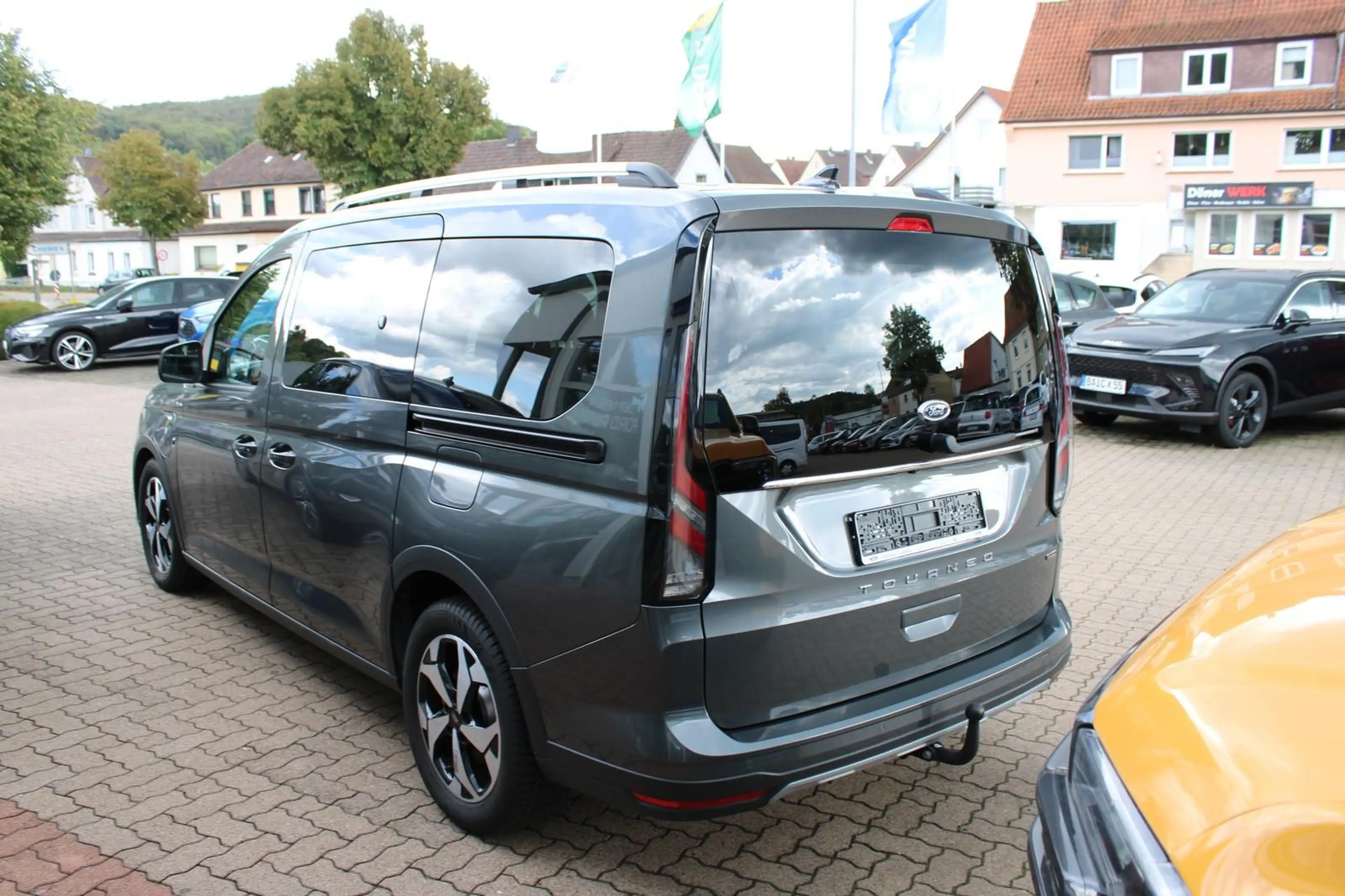 Ford Grand Tourneo Connect PHEV Active AHK LED GJR — photo 6