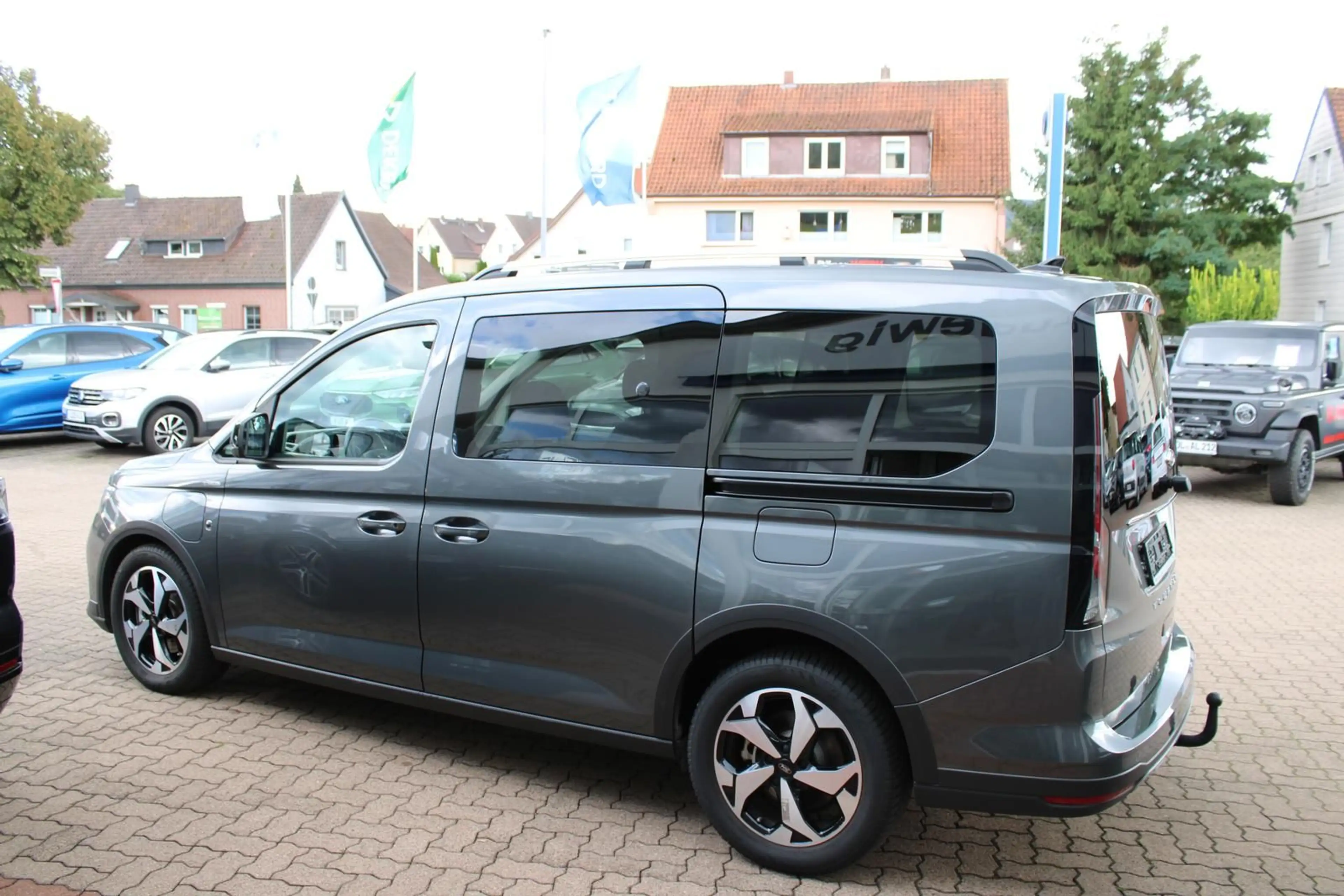 Ford Grand Tourneo Connect PHEV Active AHK LED GJR — photo 7