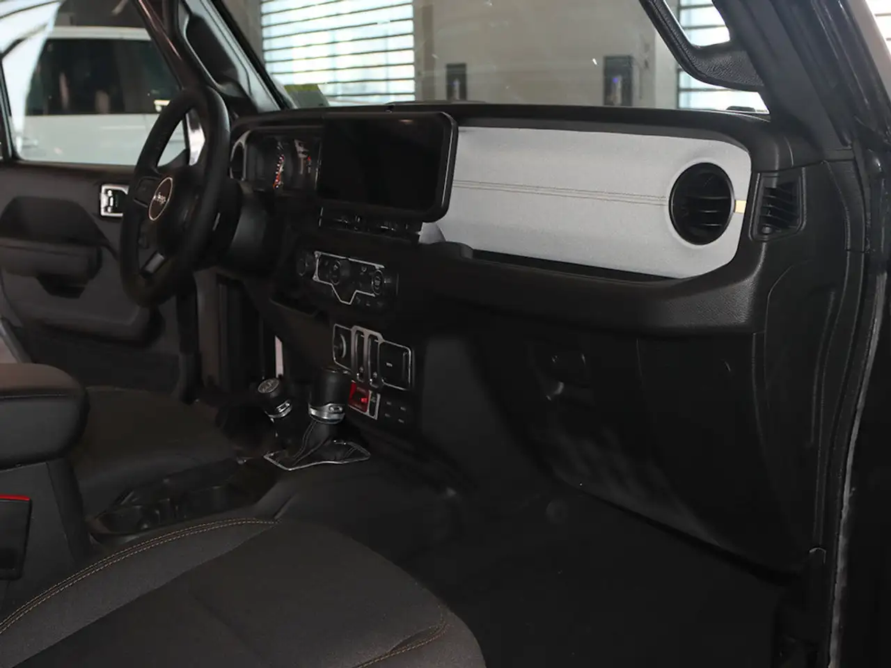 Jeep Wrangler снимка Jeep Wrangler