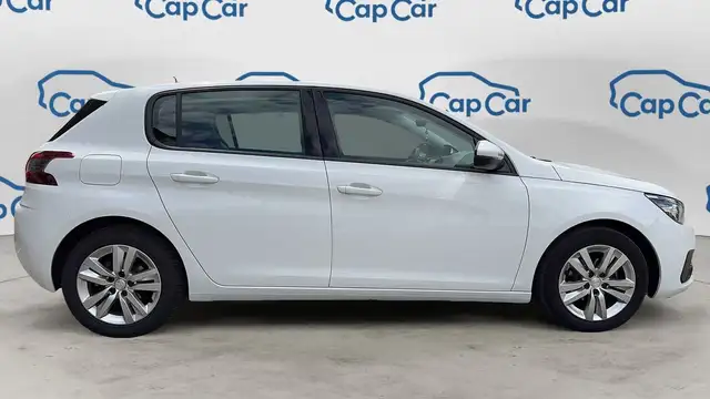 Peugeot 308 view 4