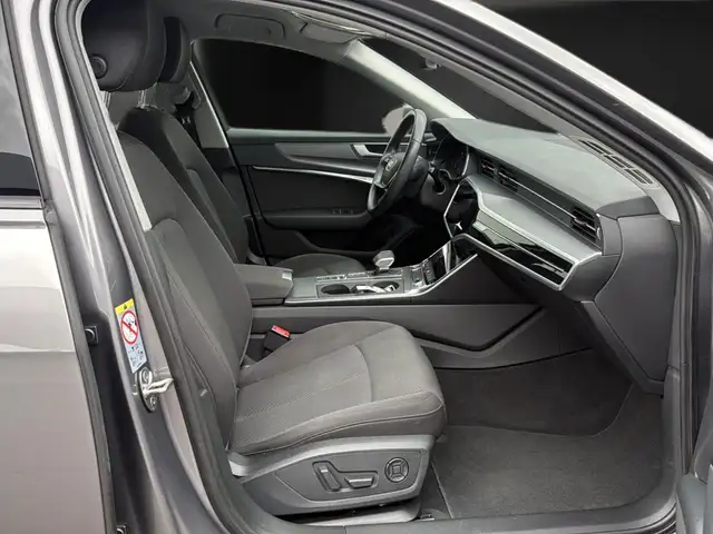 Audi A6 view 14