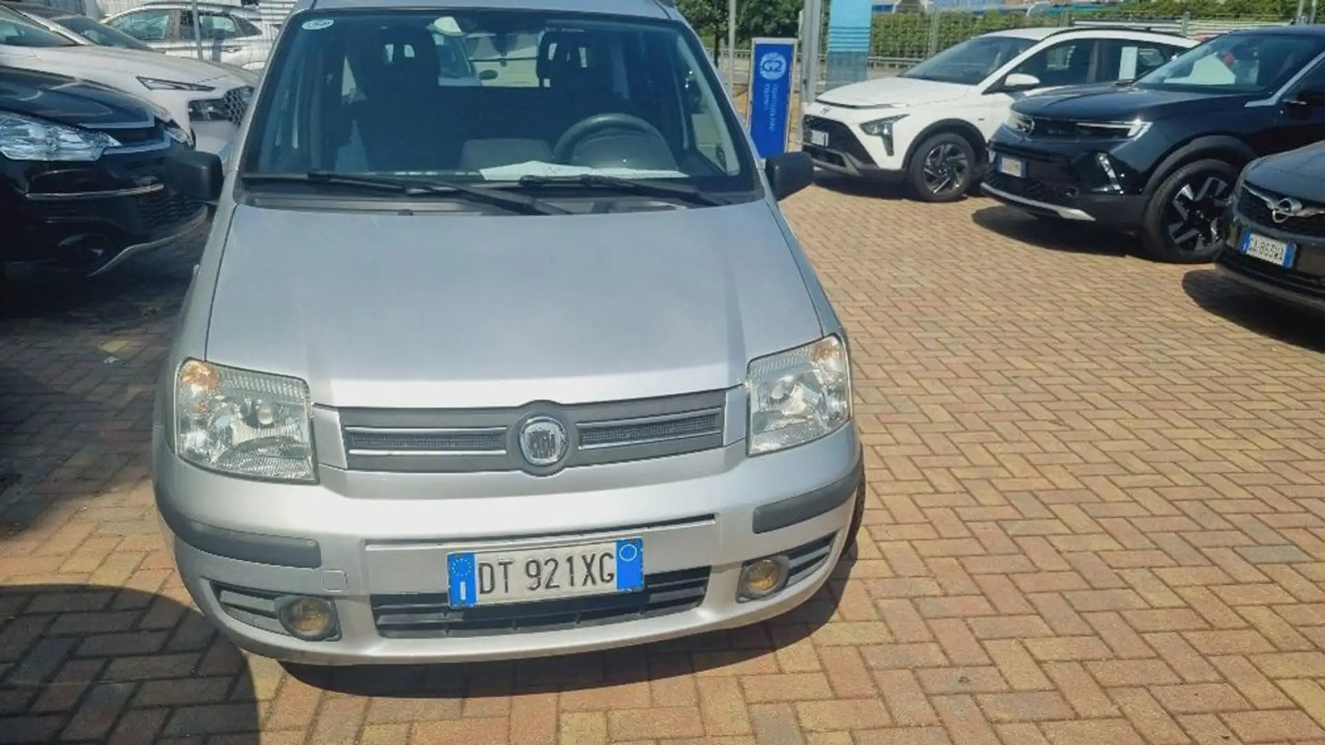 Fiat Panda 1.2 Dynamic Grau - 1