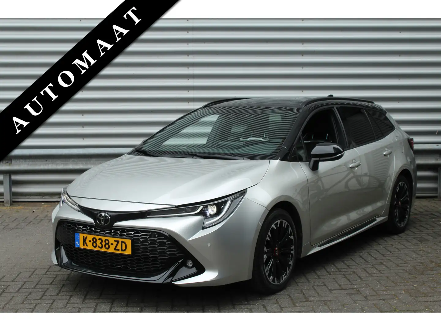 Toyota Corolla Touring Sports 2.0 Hybrid 184pk GR-Sport NL-Auto N Grijs - 1