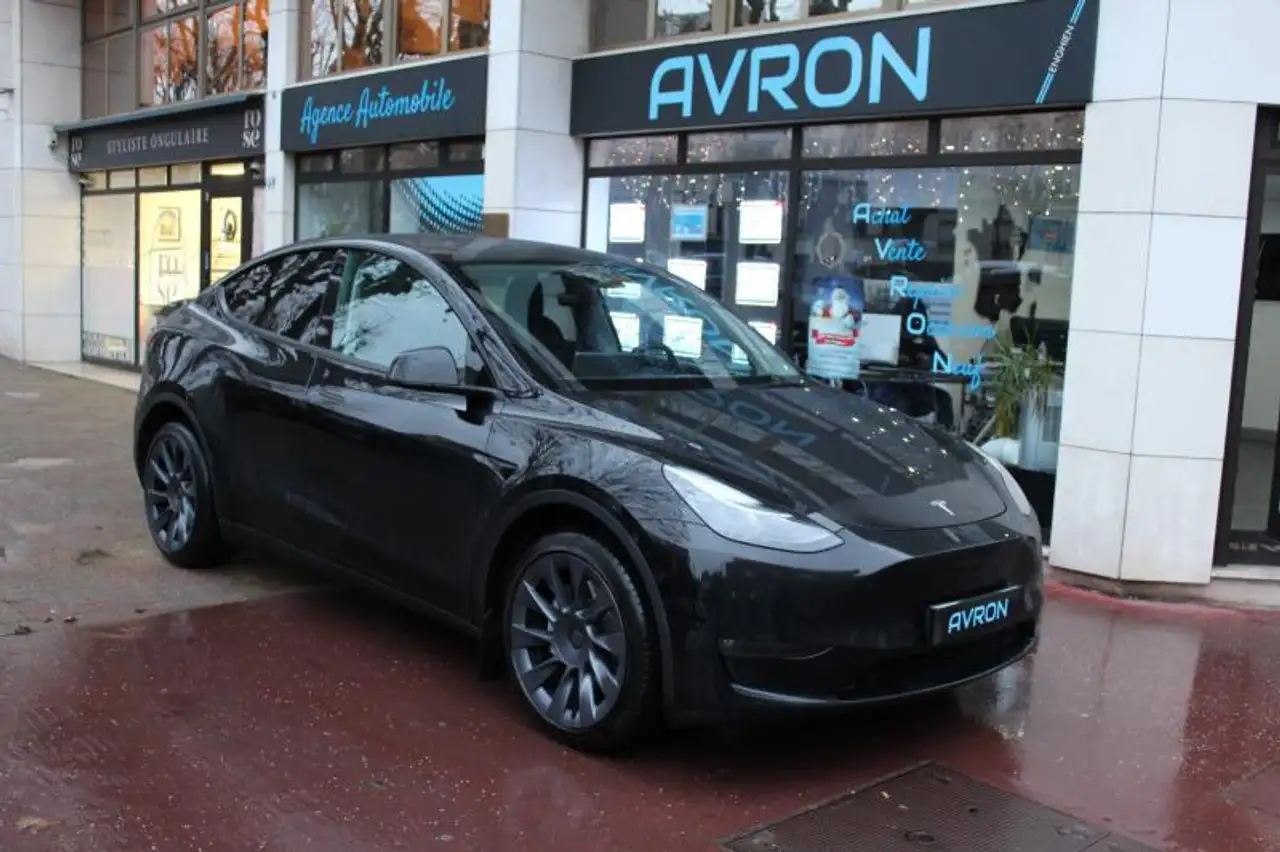 2022 Tesla Model Y Model Y Automático SUV