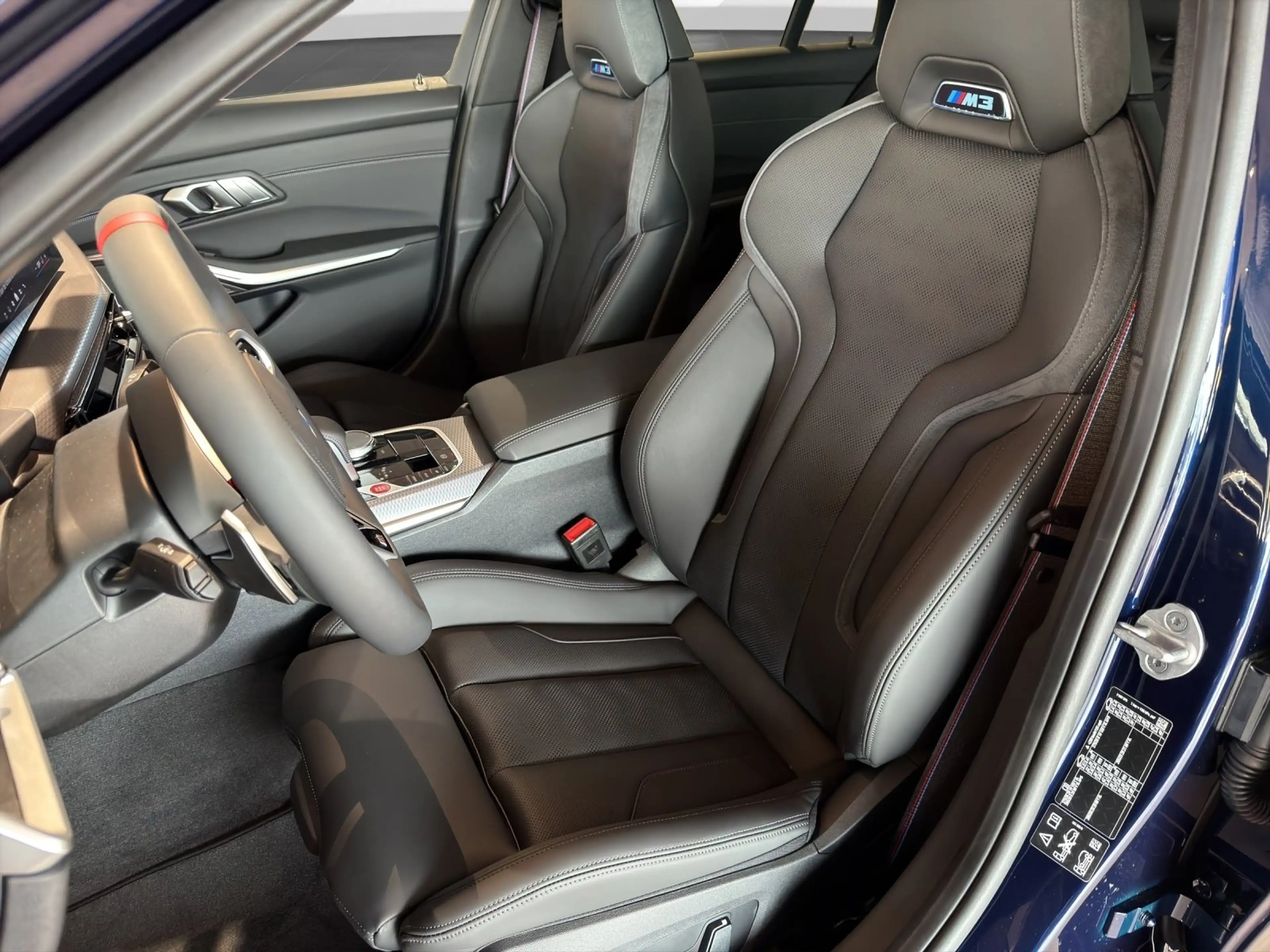 BMW M3 Touring xDrive Competition M — photo 10