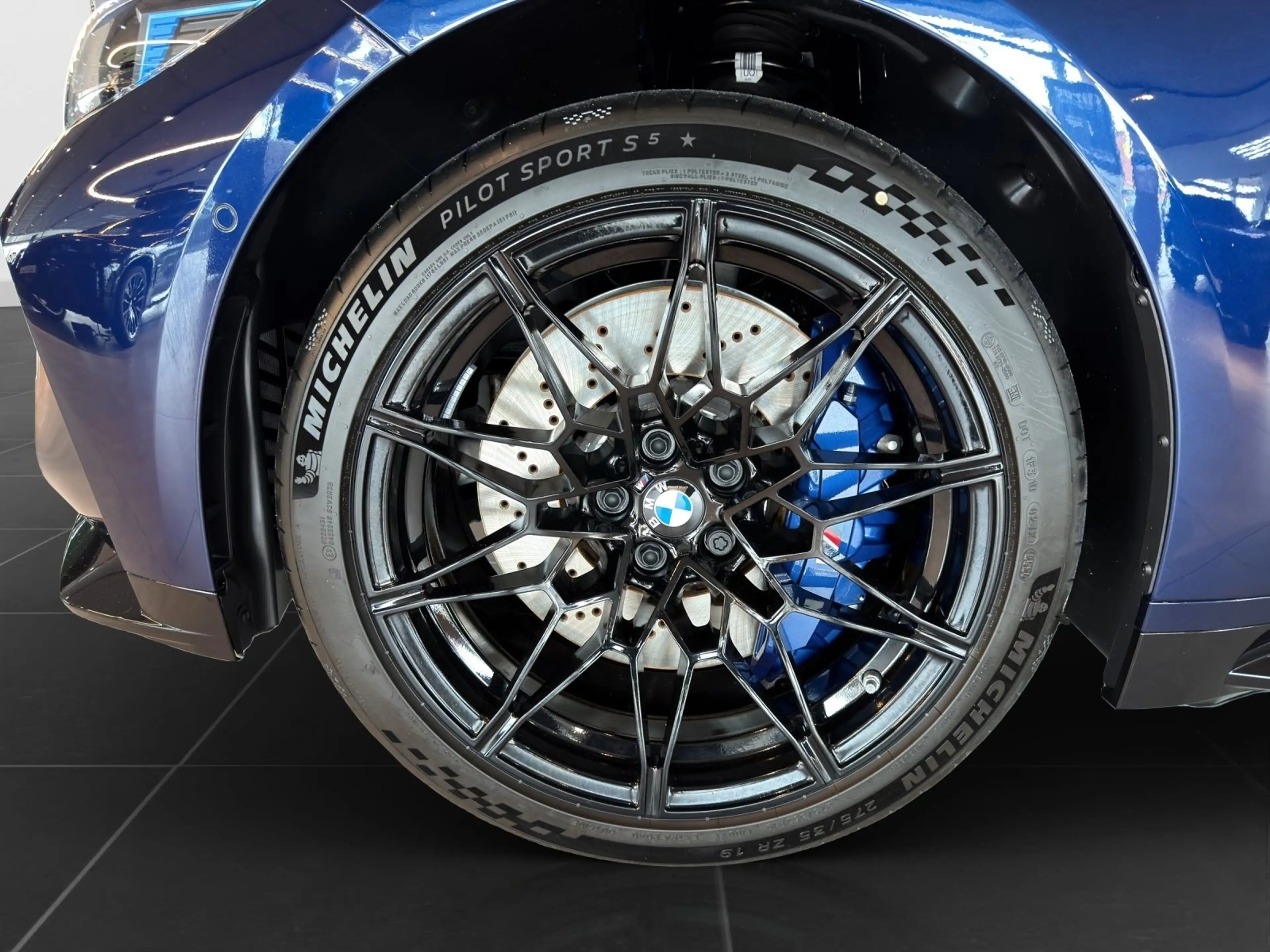 BMW M3 Touring xDrive Competition M — photo 7