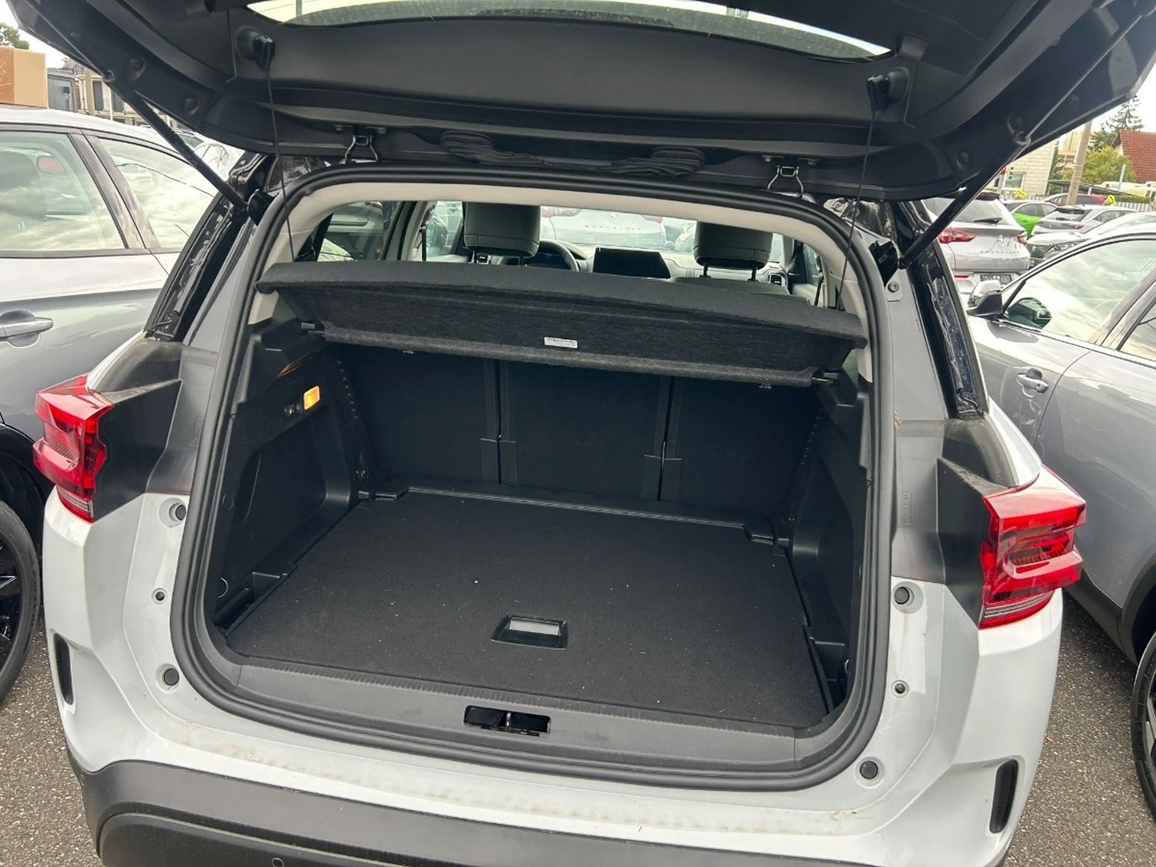 Citroen C5 Aircross 1.5 BlueHDi 130 MAX Alcantara+LED — photo 8