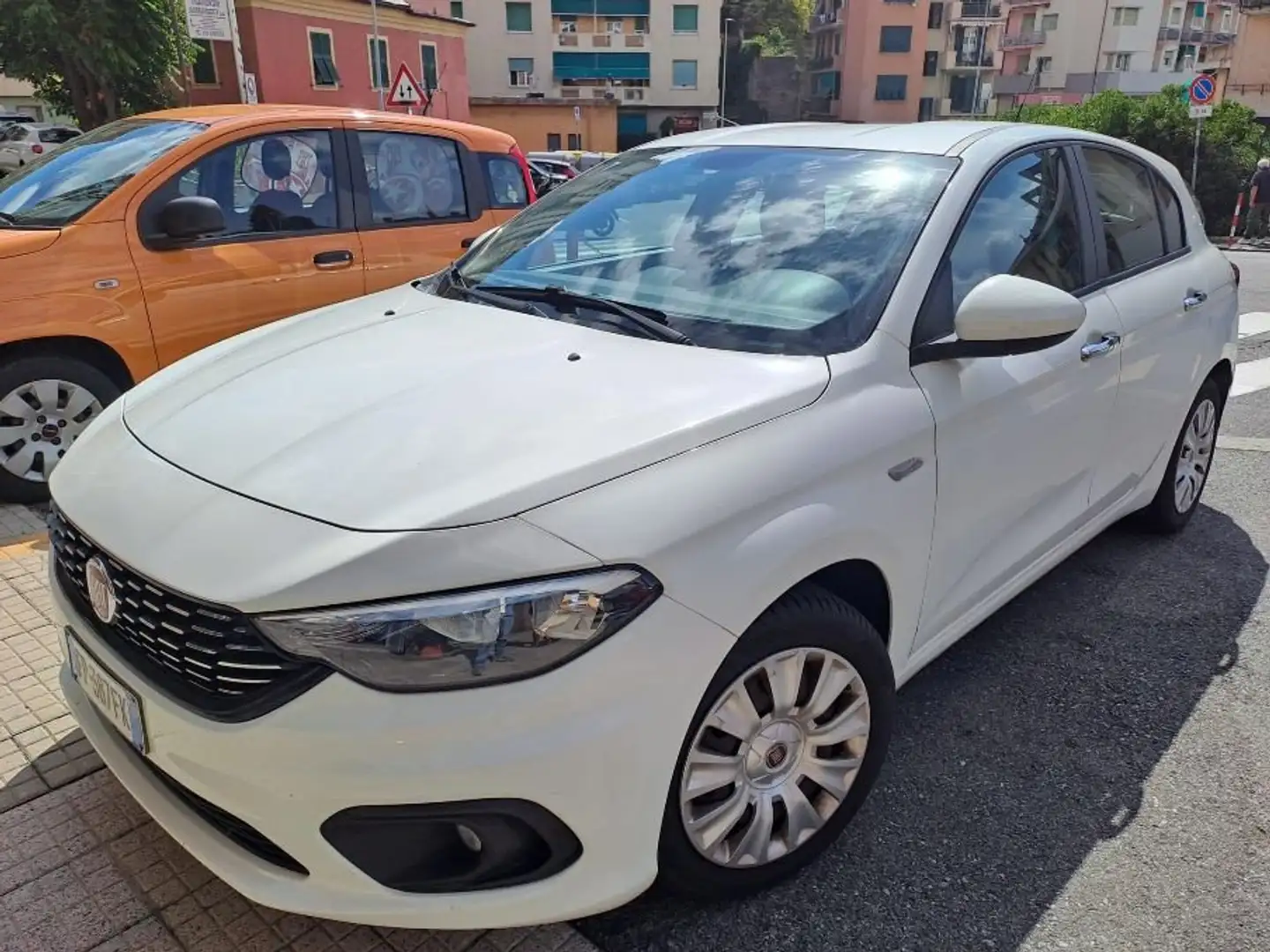 Fiat Tipo Tipo 5 porte II 2016 5p 1.4 Easy 95cv my17 Bianco - 1