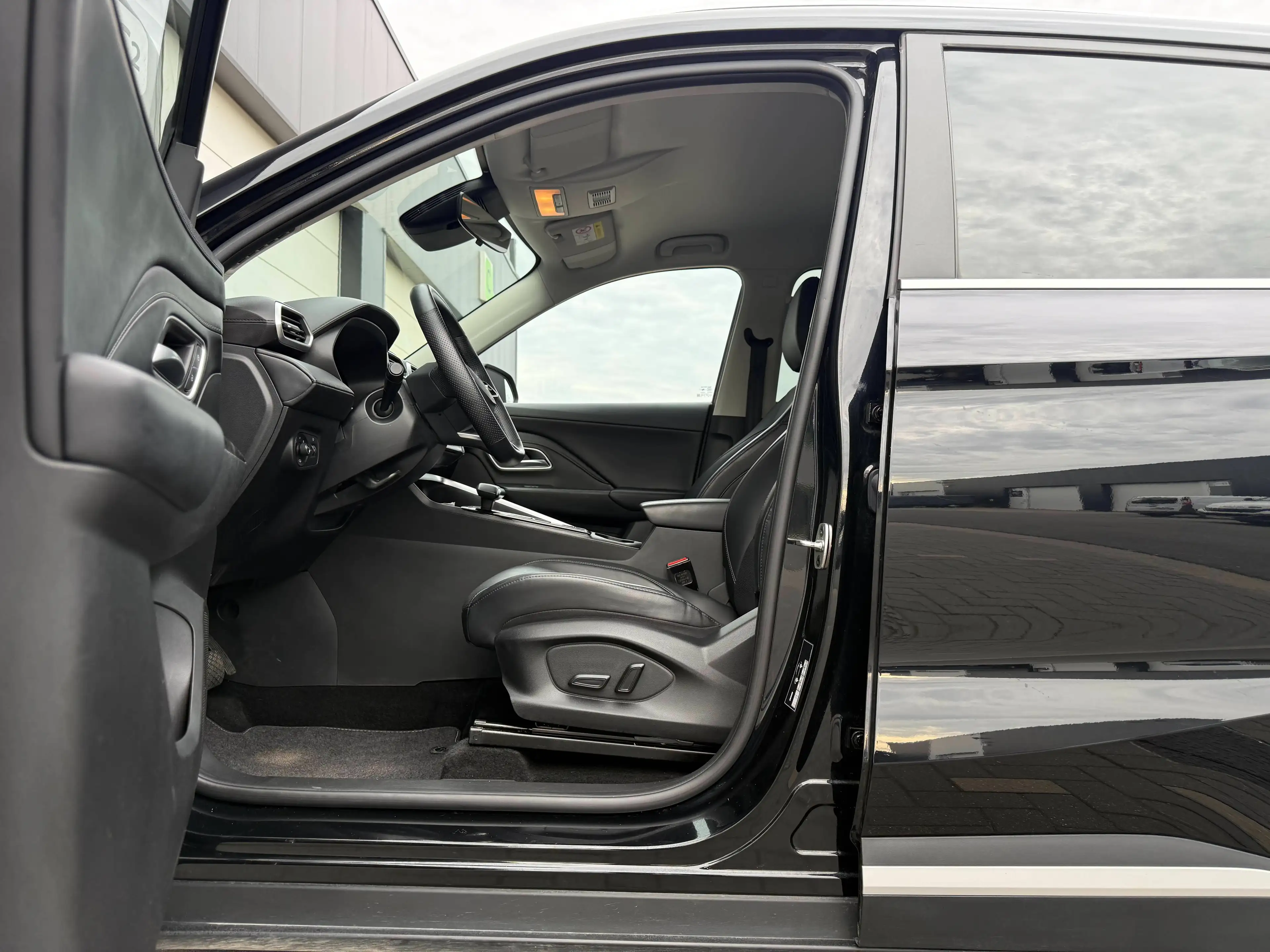 MG ZS 1.5 Hybrid+ Luxury HEV - 5 jaar garantie — photo 7