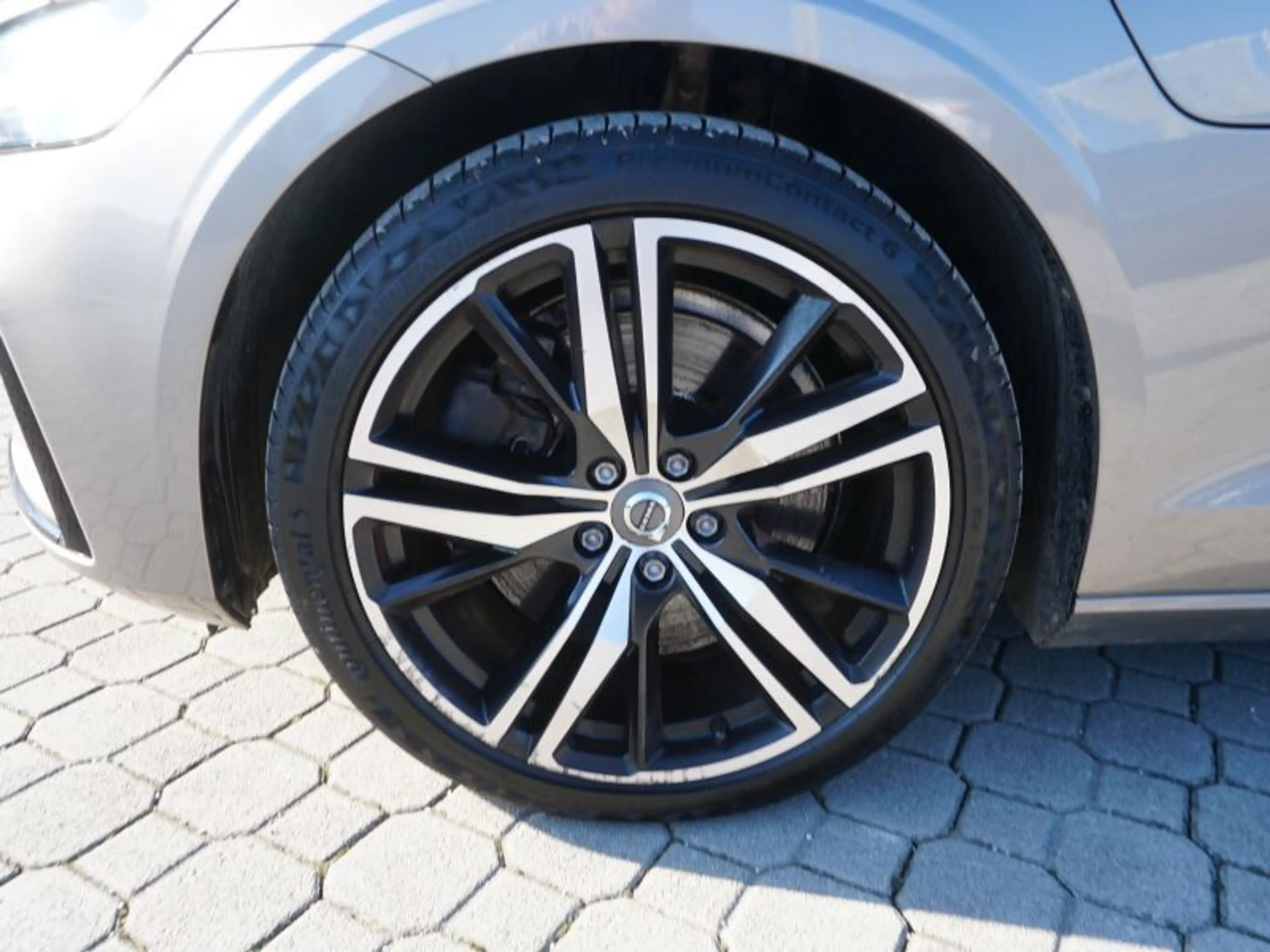Volvo S60 T8 Twin Engine R-Design Geartronic *TOPAUSSTATTUN — photo 6
