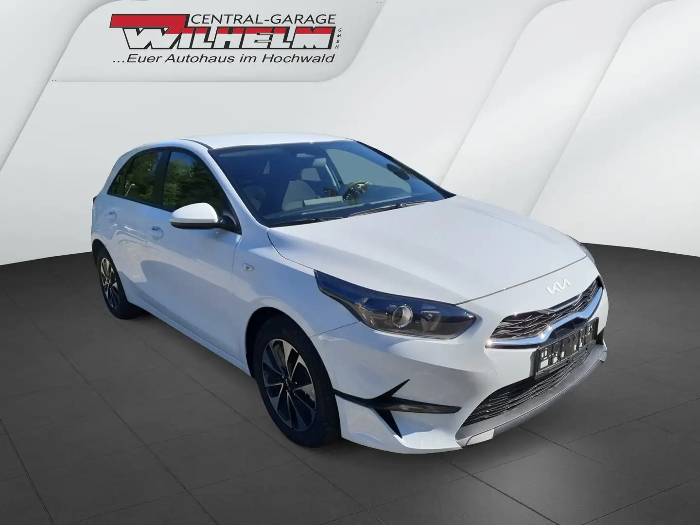 Kia Ceed / cee'd Ceed 1.5 T-GDI Silver (EU-Fahrzeug) Weiß - 2