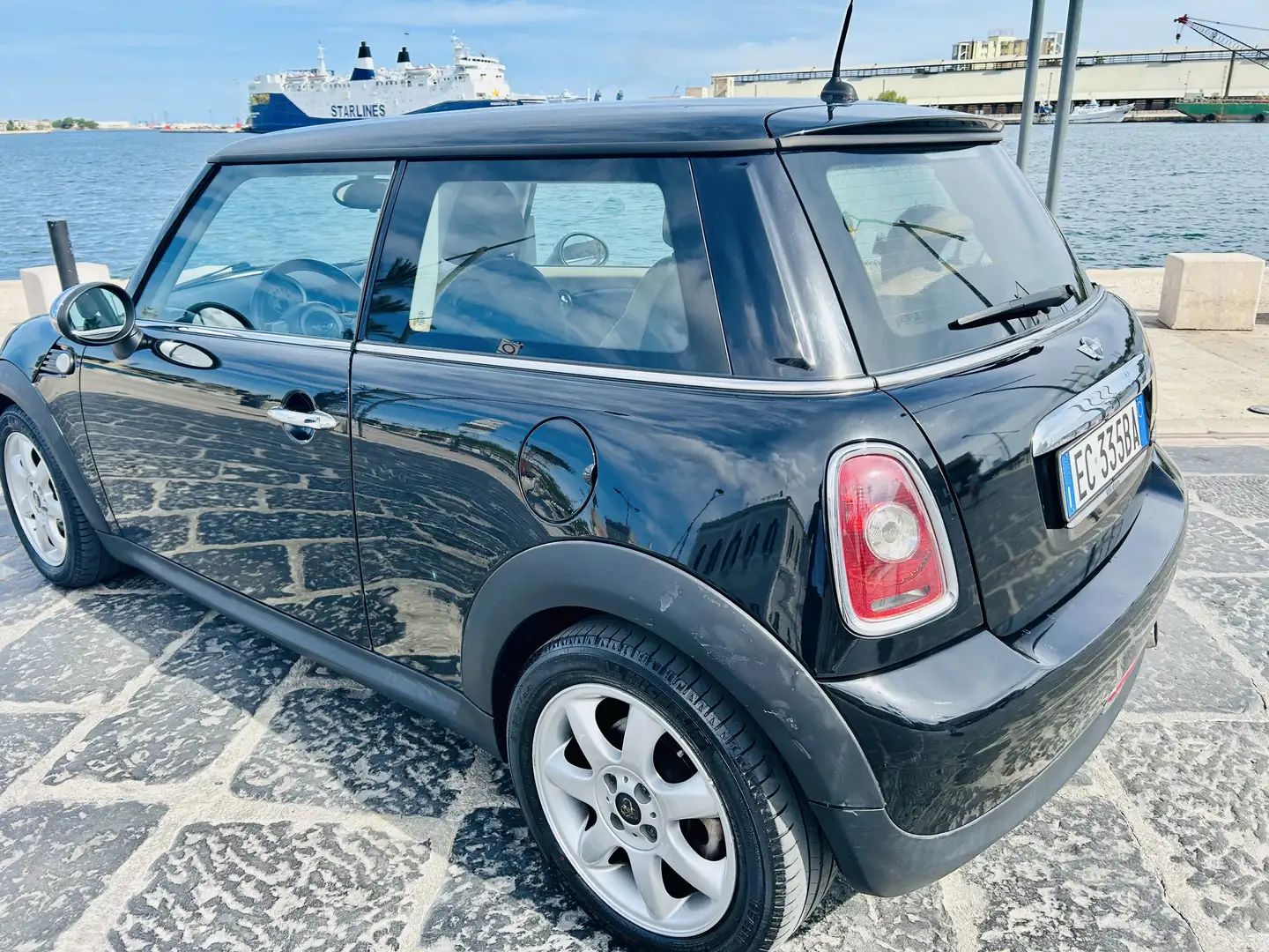 MINI Cooper D 1.6 - 2