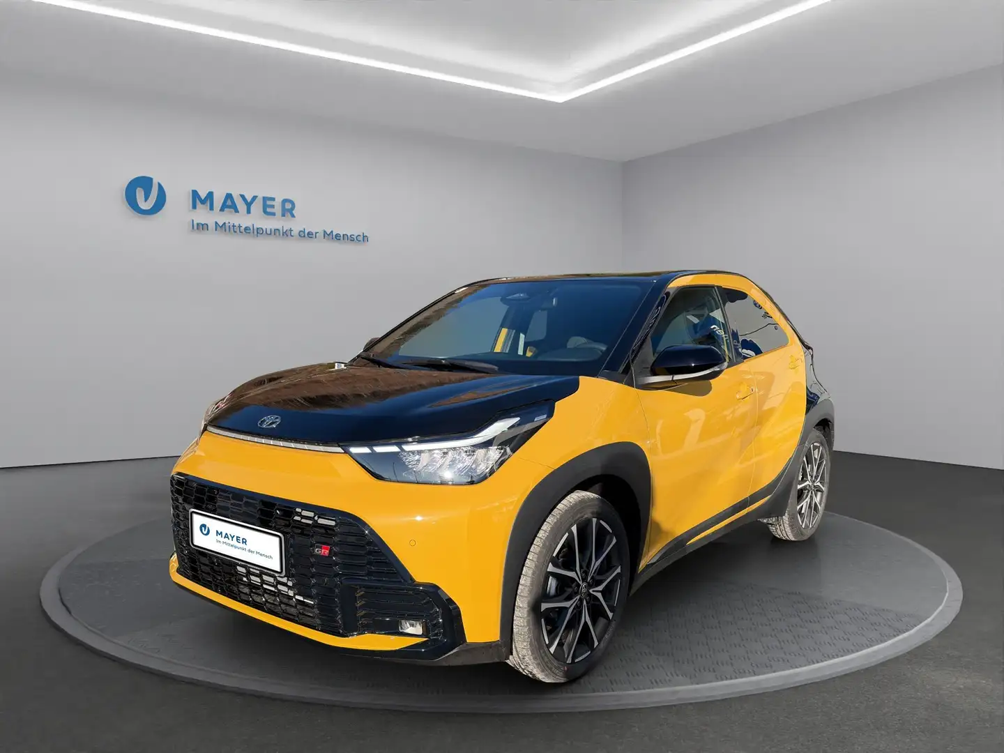Toyota Aygo X 1,5 GR Sport CVT Gelb - 1