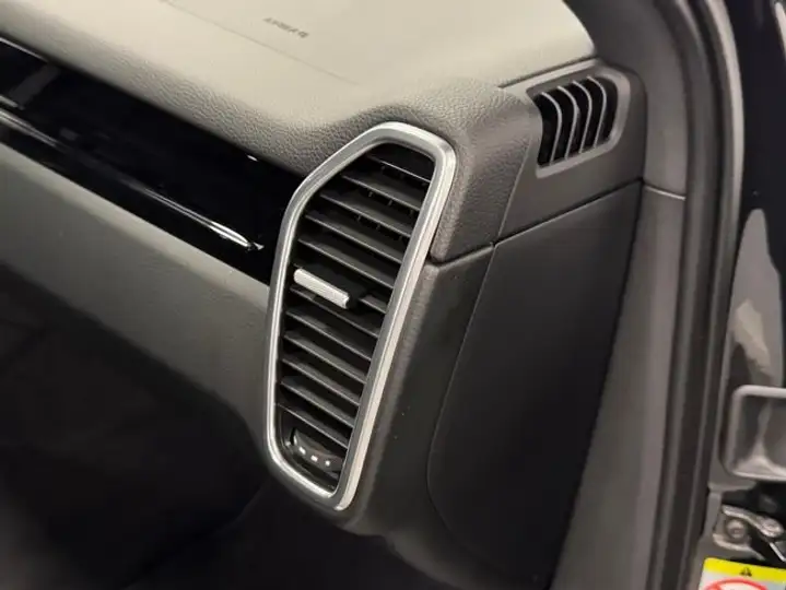Porsche Cayenne Coupé E-Hybrid 3.0 2022, foto 29