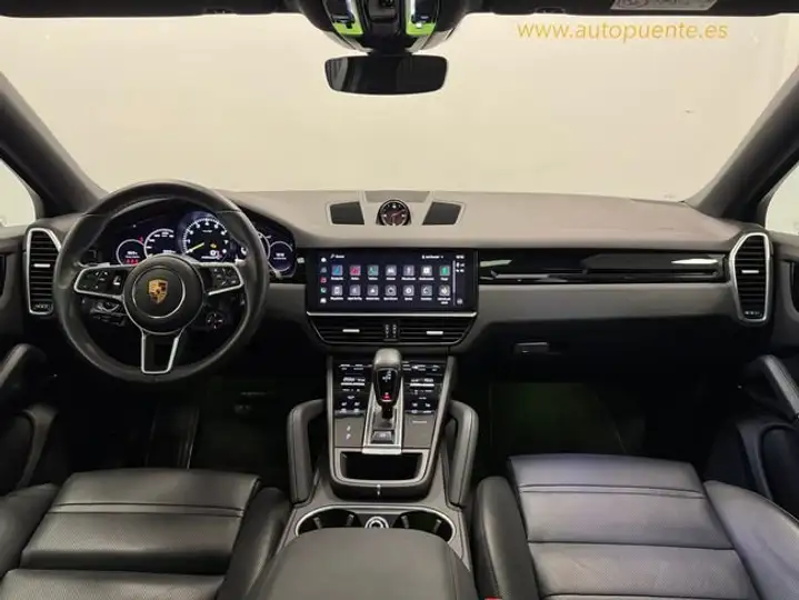Porsche Cayenne Coupé E-Hybrid 3.0 2022, foto 9