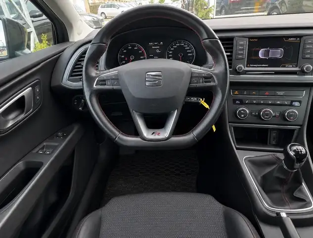 Seat Leon Leon view 10