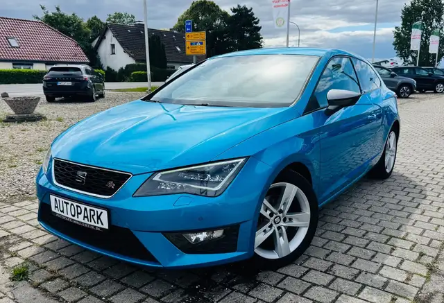 Seat Leon Leon view 3